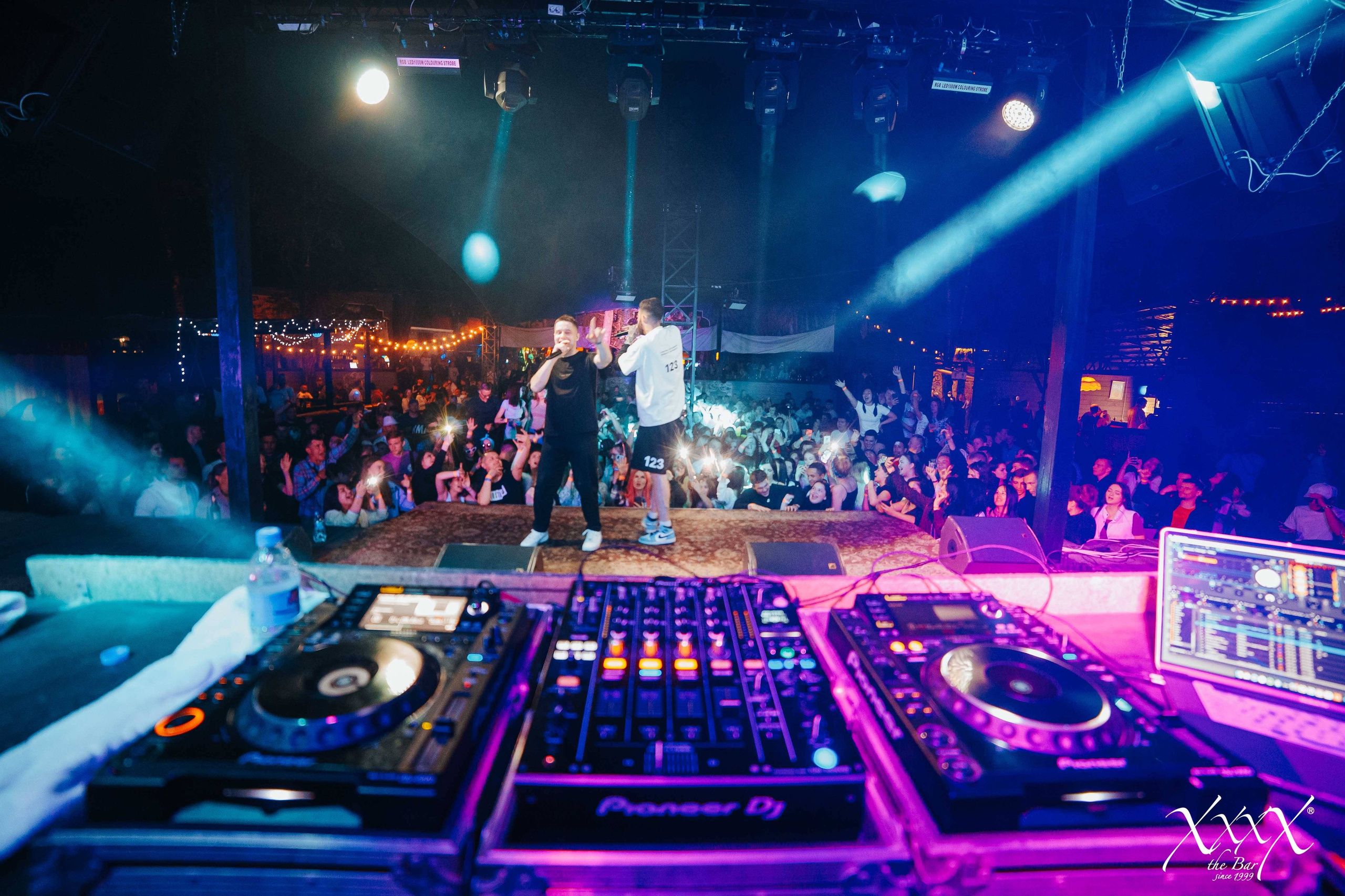 The bar XXXX. Репортажный (Event) фотограф в Барнауле | Даниил Маркин | Качество и вайб
