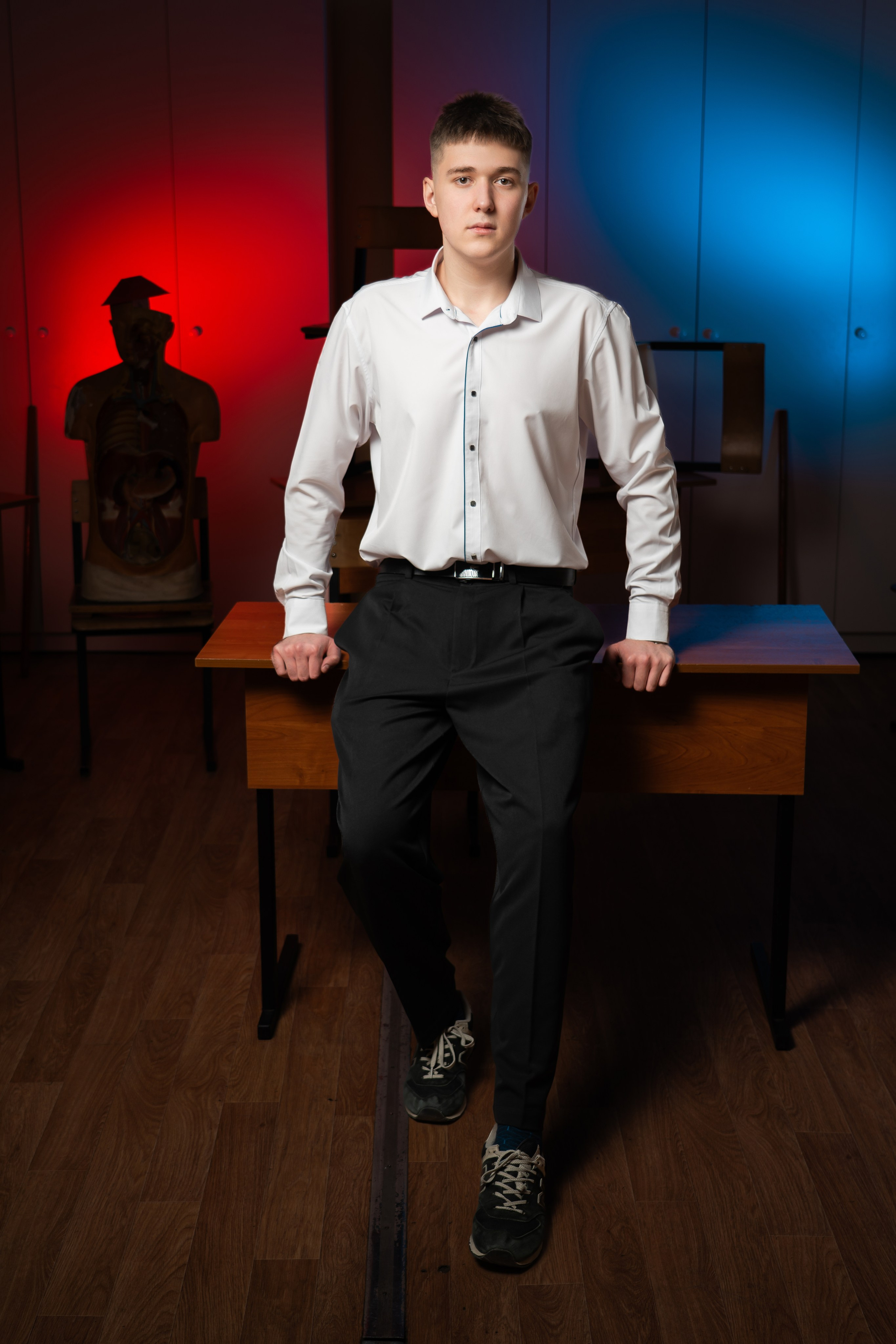 Выпускные альбомы Иваново / Роман Тихомиров