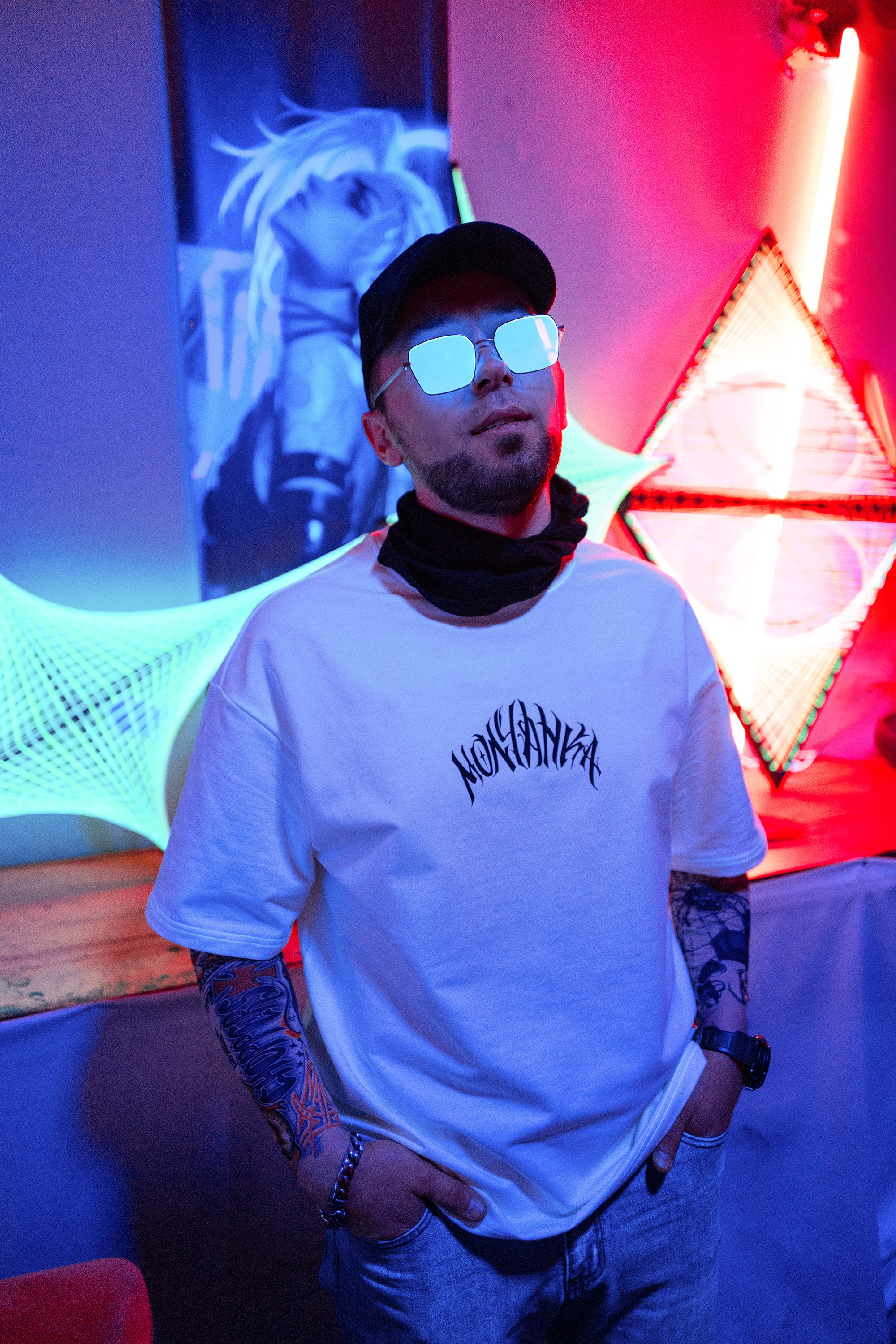 Реклама футболок «Молчанка». Фотограф Тюмень