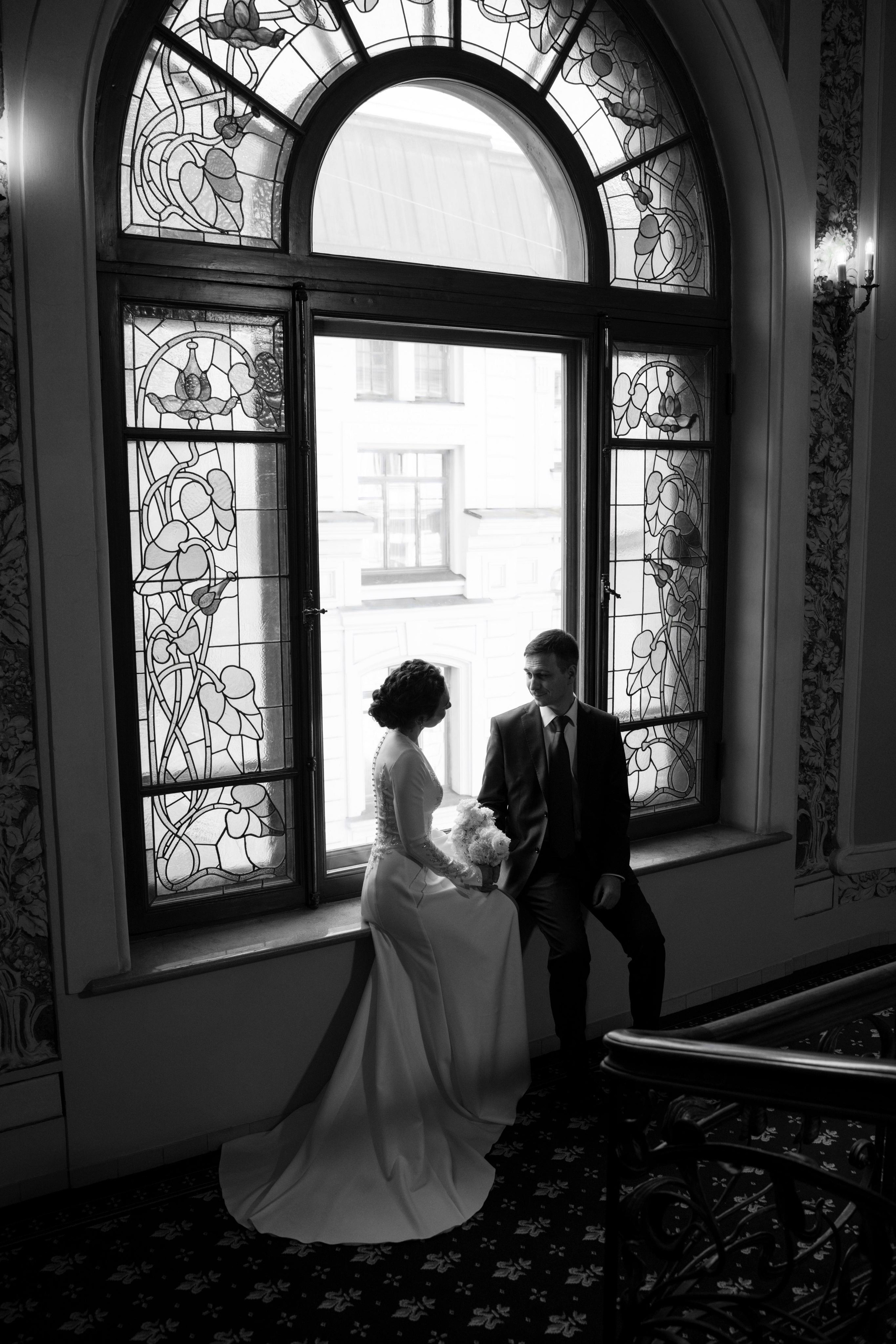 Свадебная фотосессия в гостинице Националь (сборы невесты)