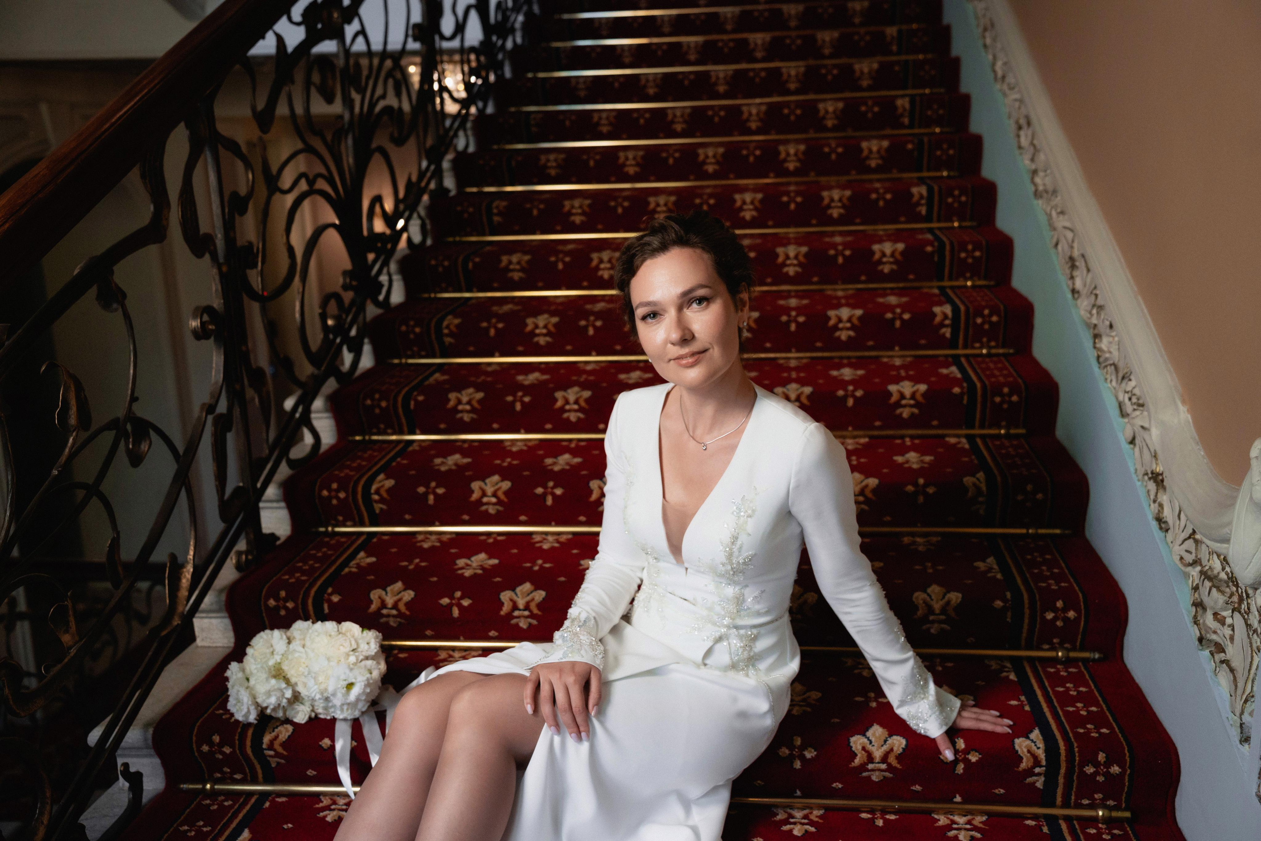 Свадебная фотосессия в гостинице Националь (сборы невесты)
