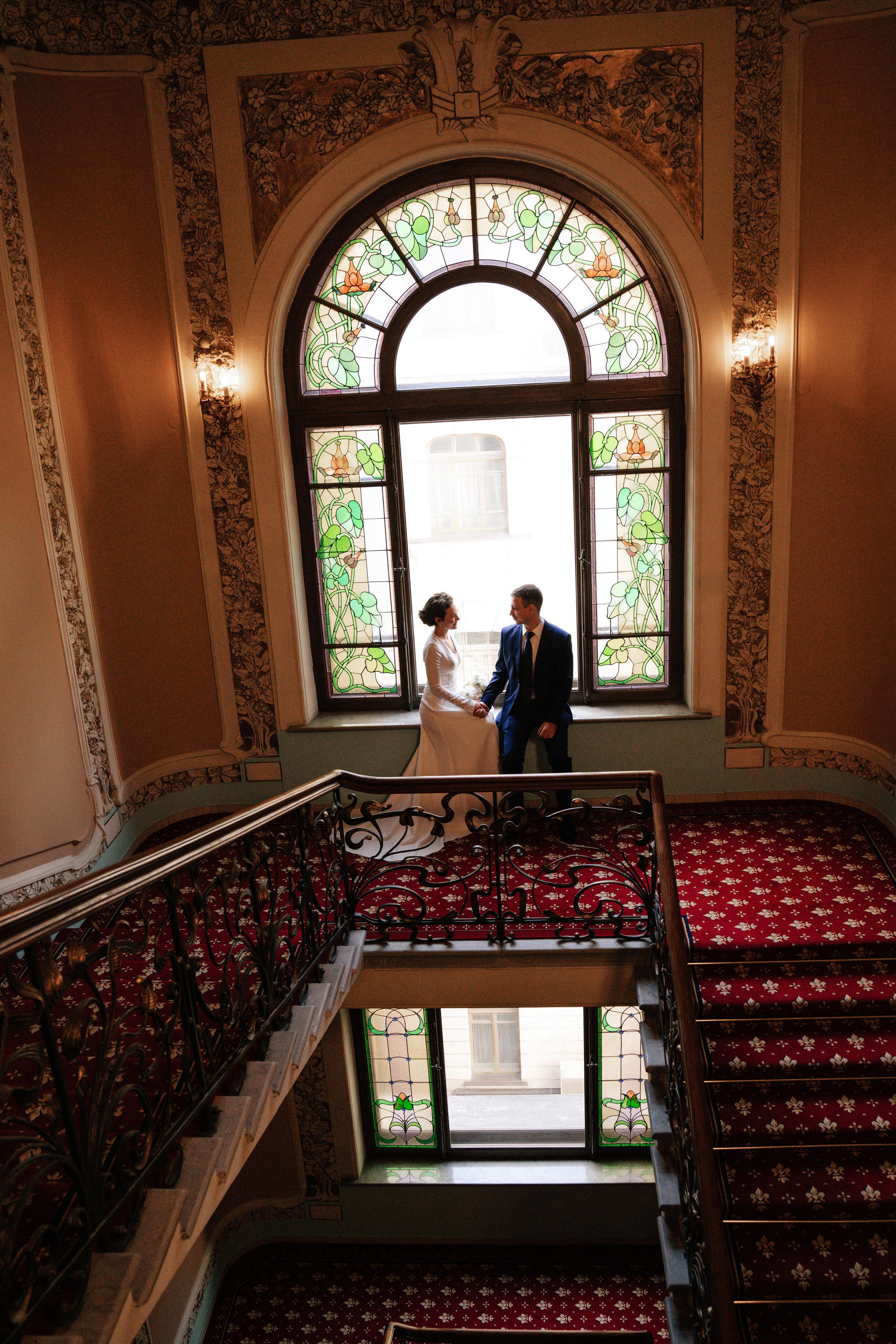 Свадебная фотосессия в гостинице Националь (сборы невесты)