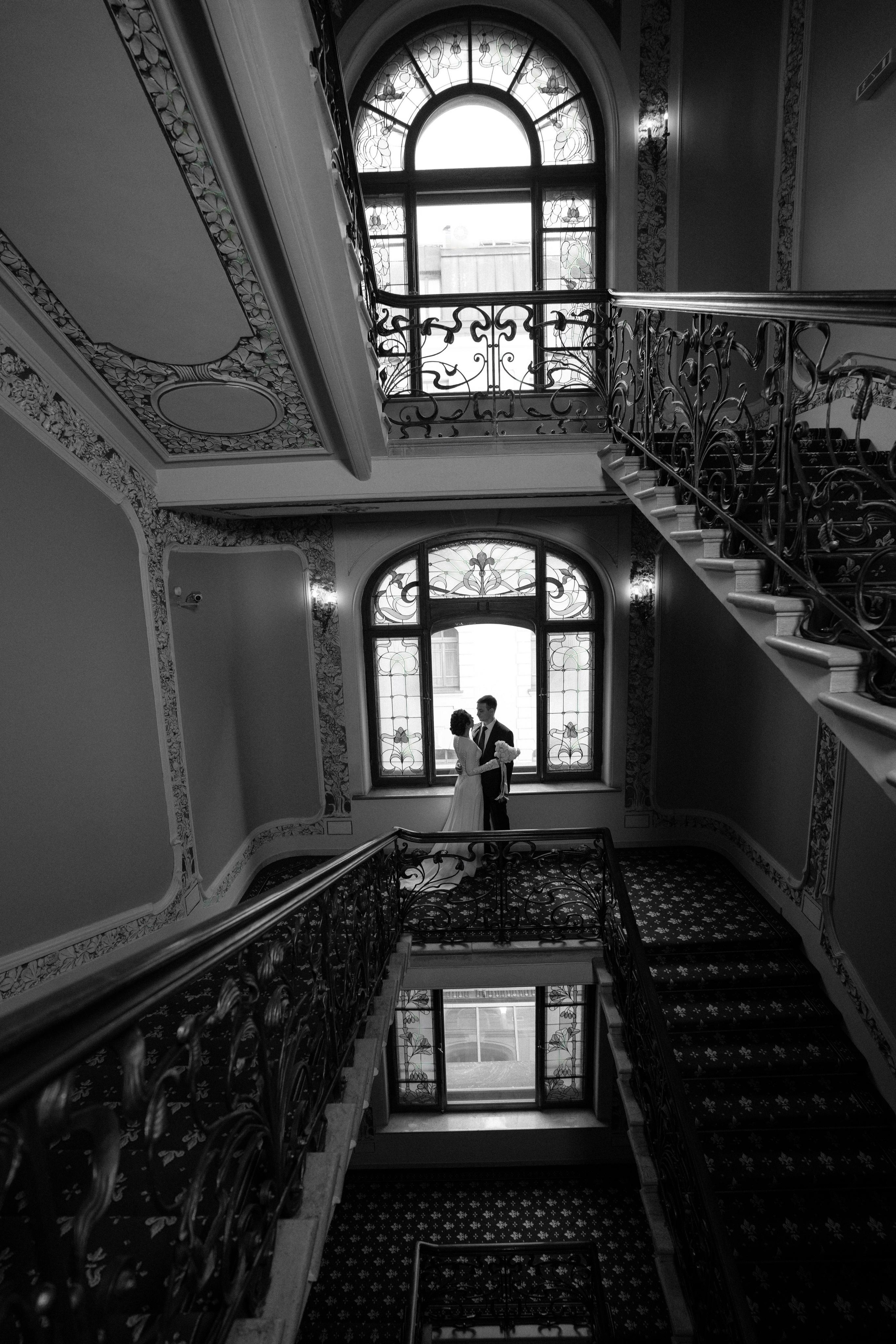 Свадебная фотосессия в гостинице Националь (сборы невесты)