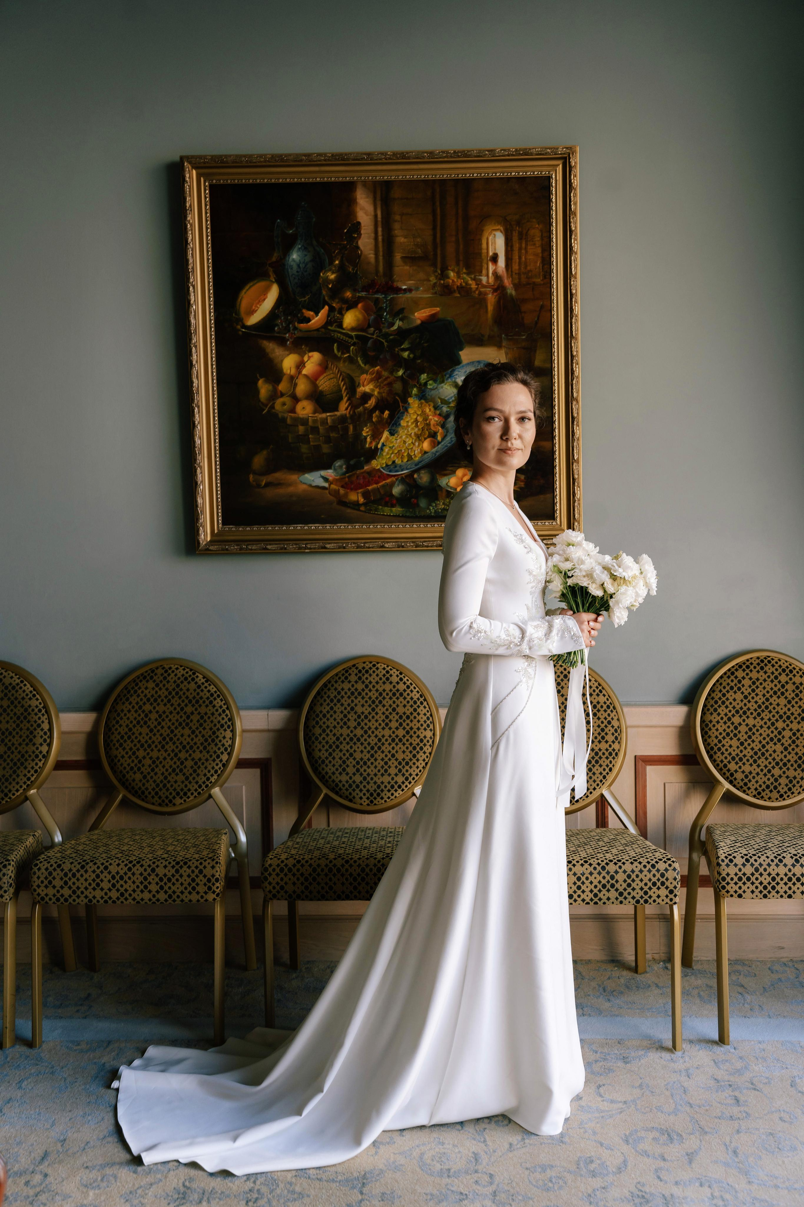 Свадебная фотосессия в гостинице Националь (сборы невесты)