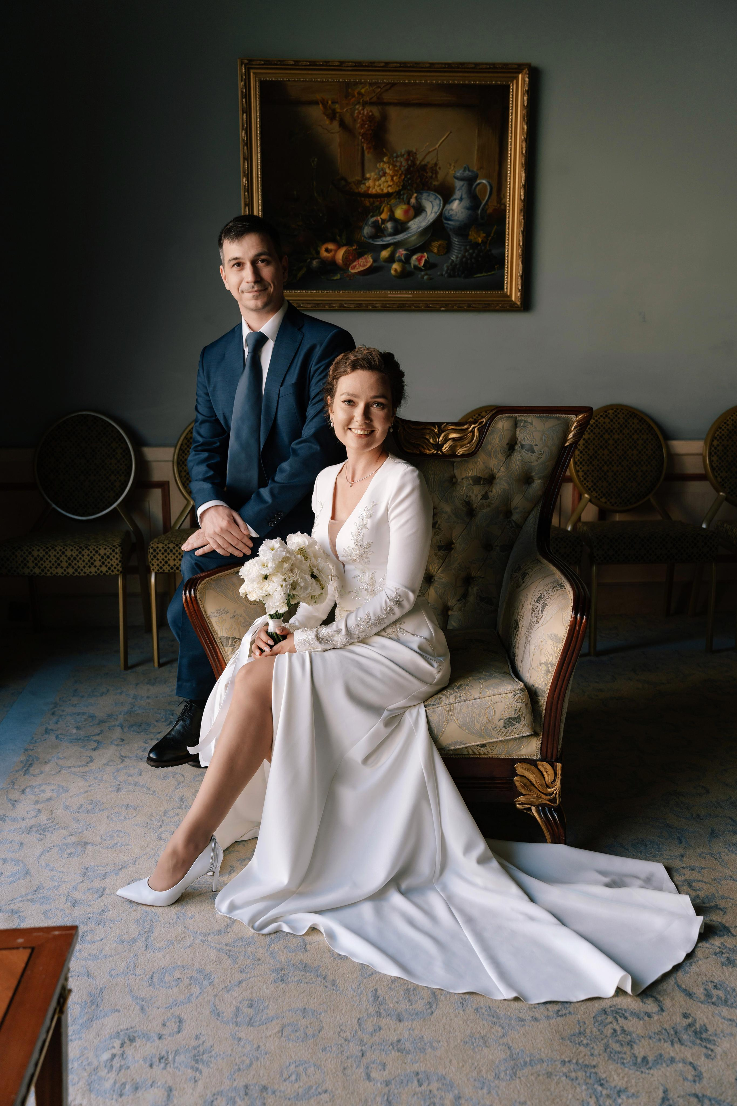 Свадебная фотосессия в гостинице Националь (сборы невесты)