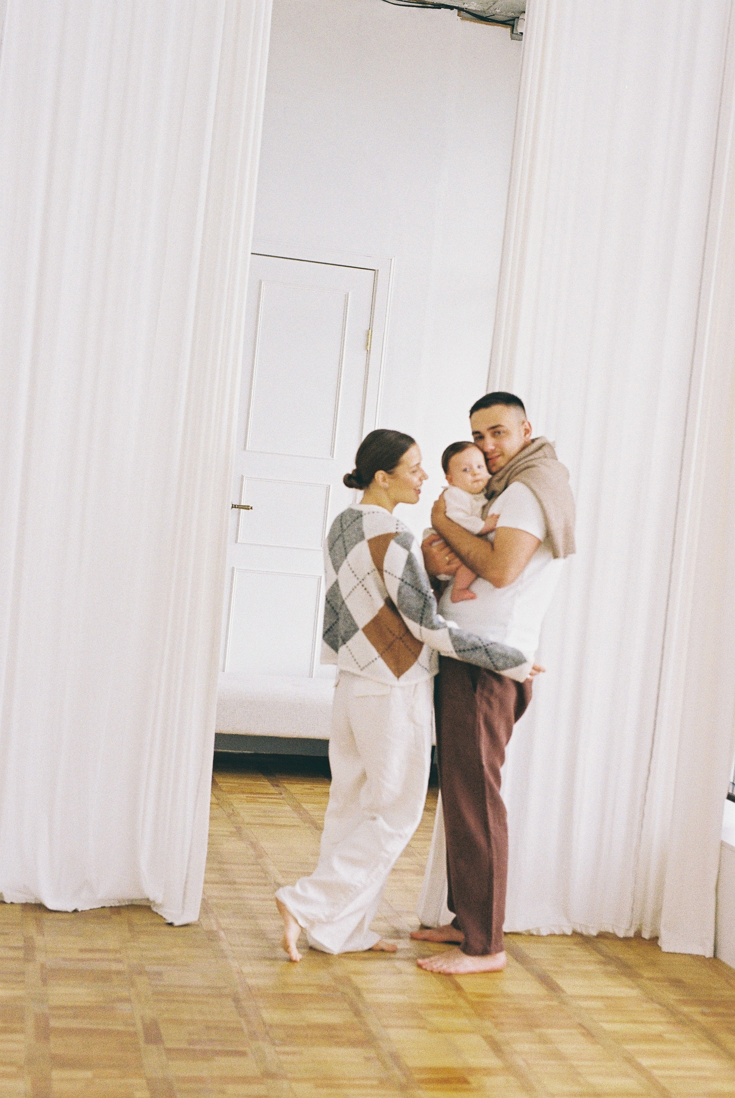 Полина, Макар и София (35 mm). Фотограф в Екатеринбурге и Москве, Анна