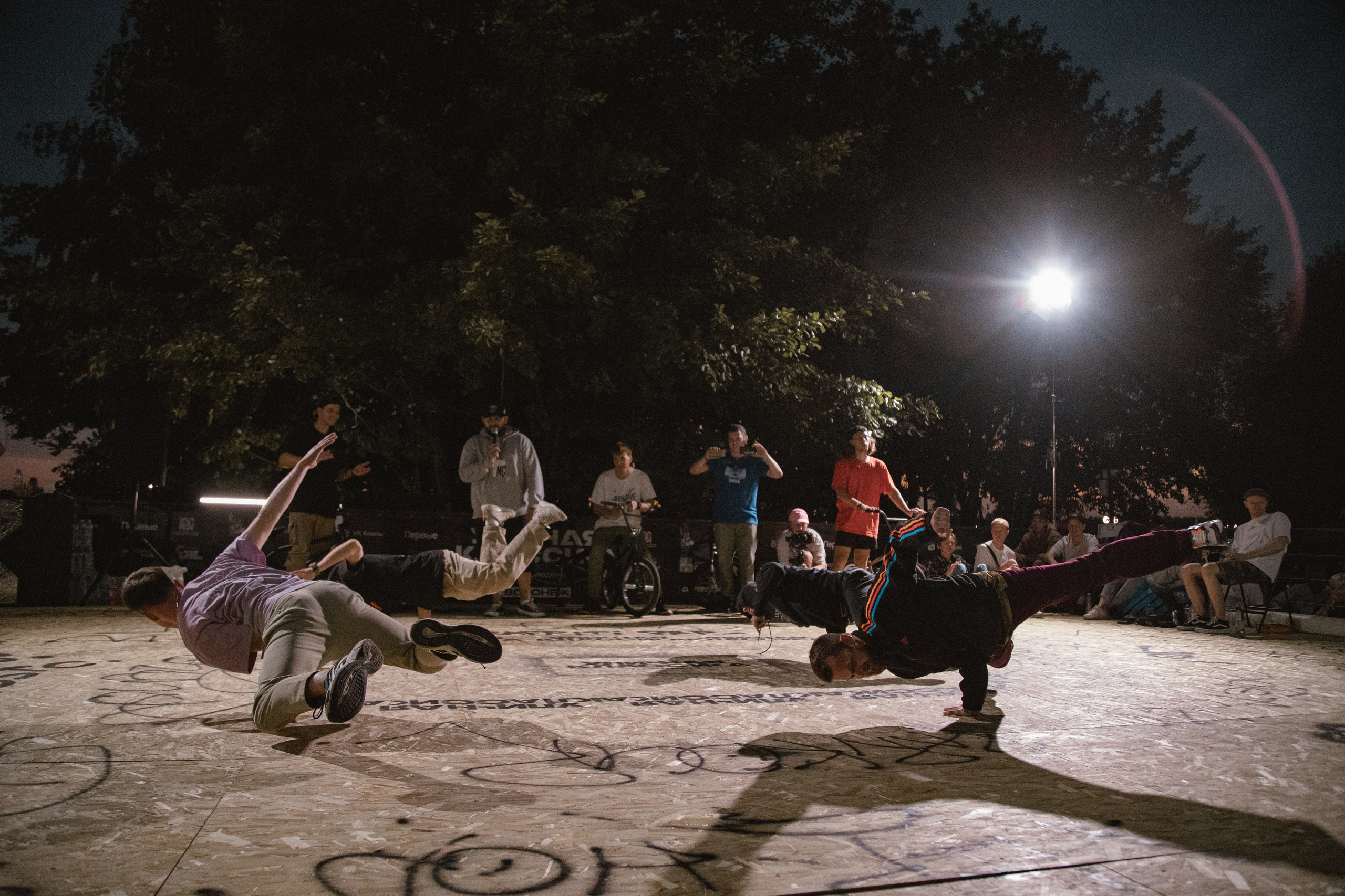 Уличная классика 2023. Портретный и репортажный фотограф в Воронеже: Анастасия Пузикова