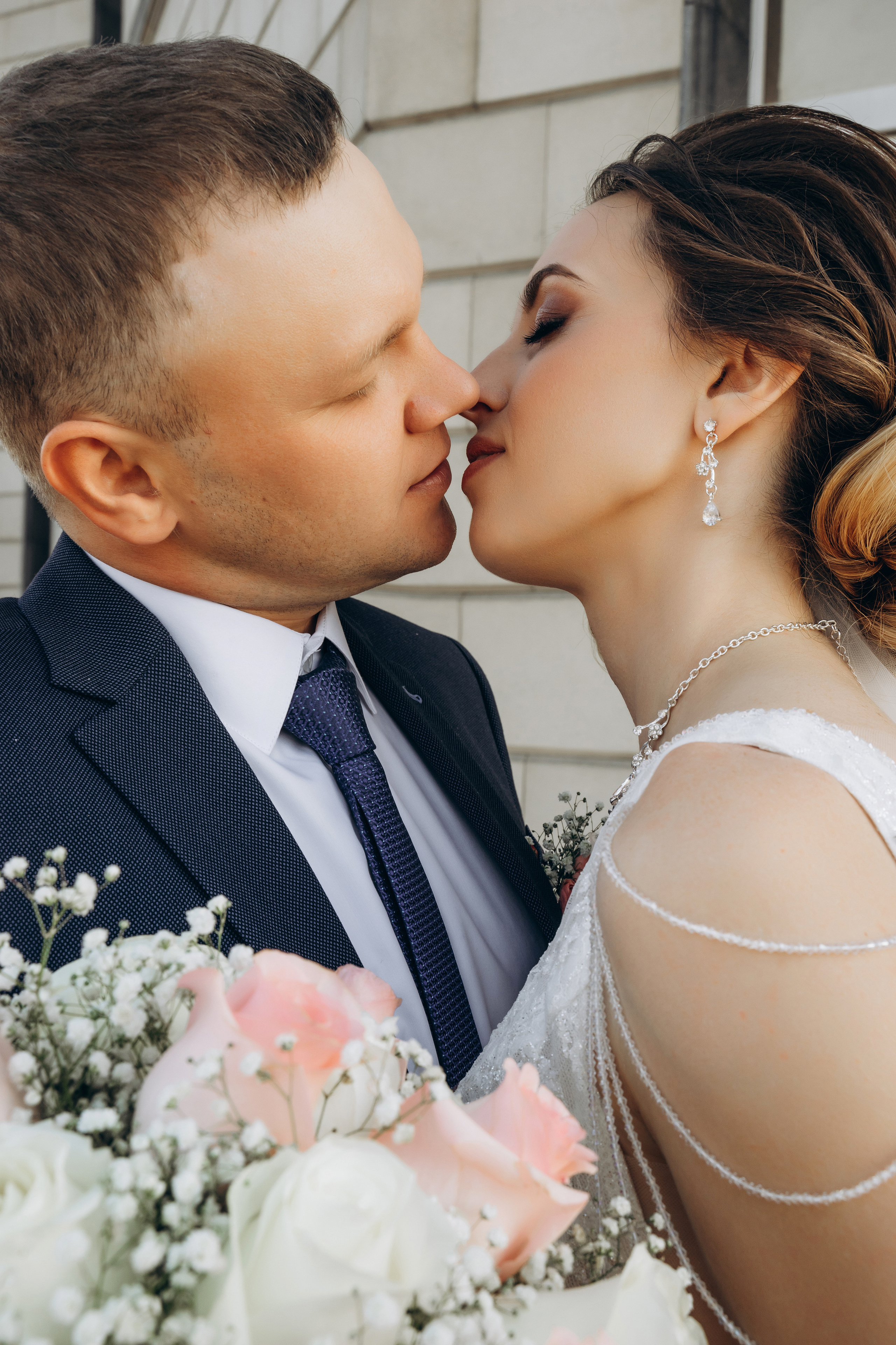 Саша + Ира. Моменты и истории о вас настоящих