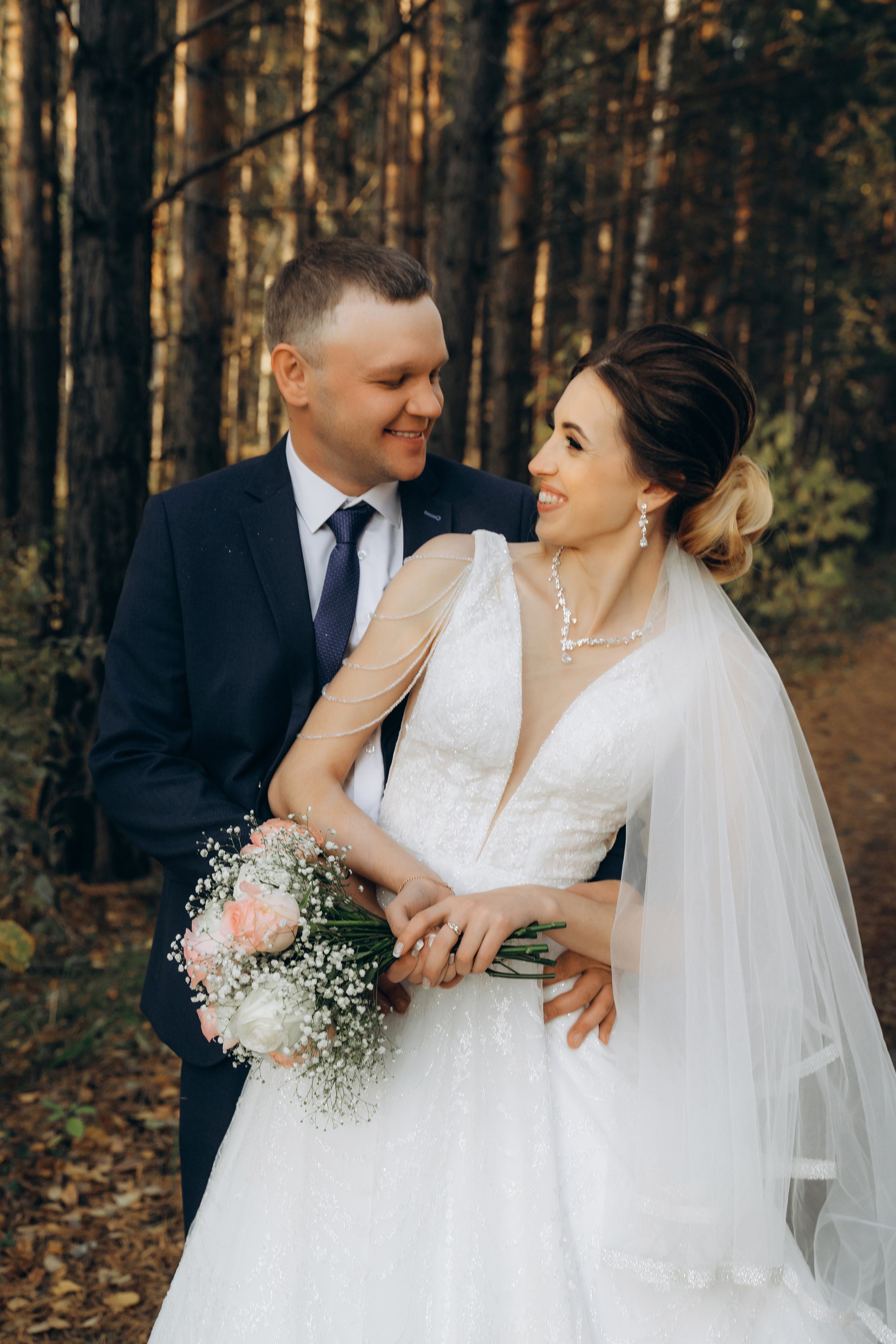 Саша + Ира. Моменты и истории о вас настоящих