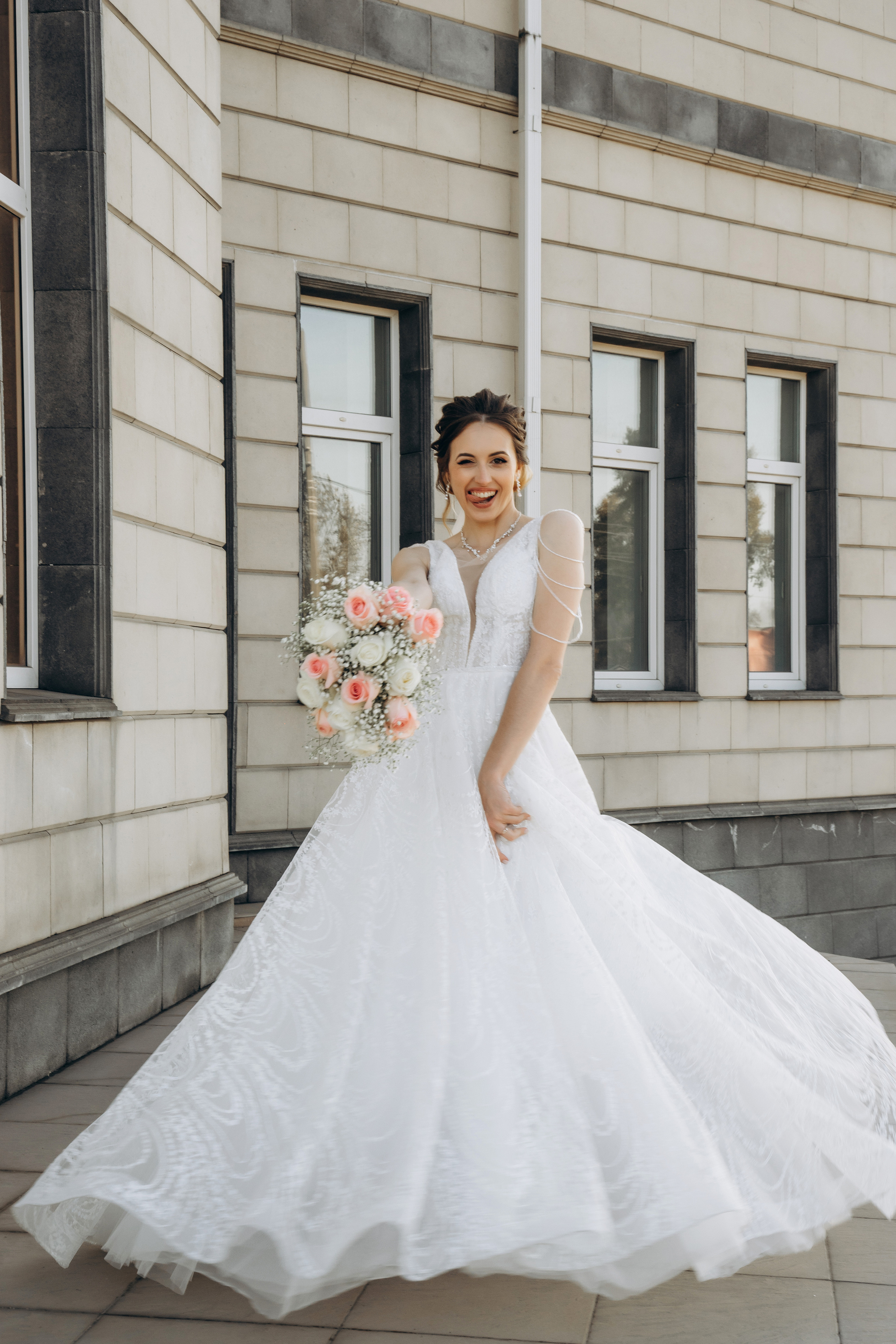 Саша + Ира. Моменты и истории о вас настоящих