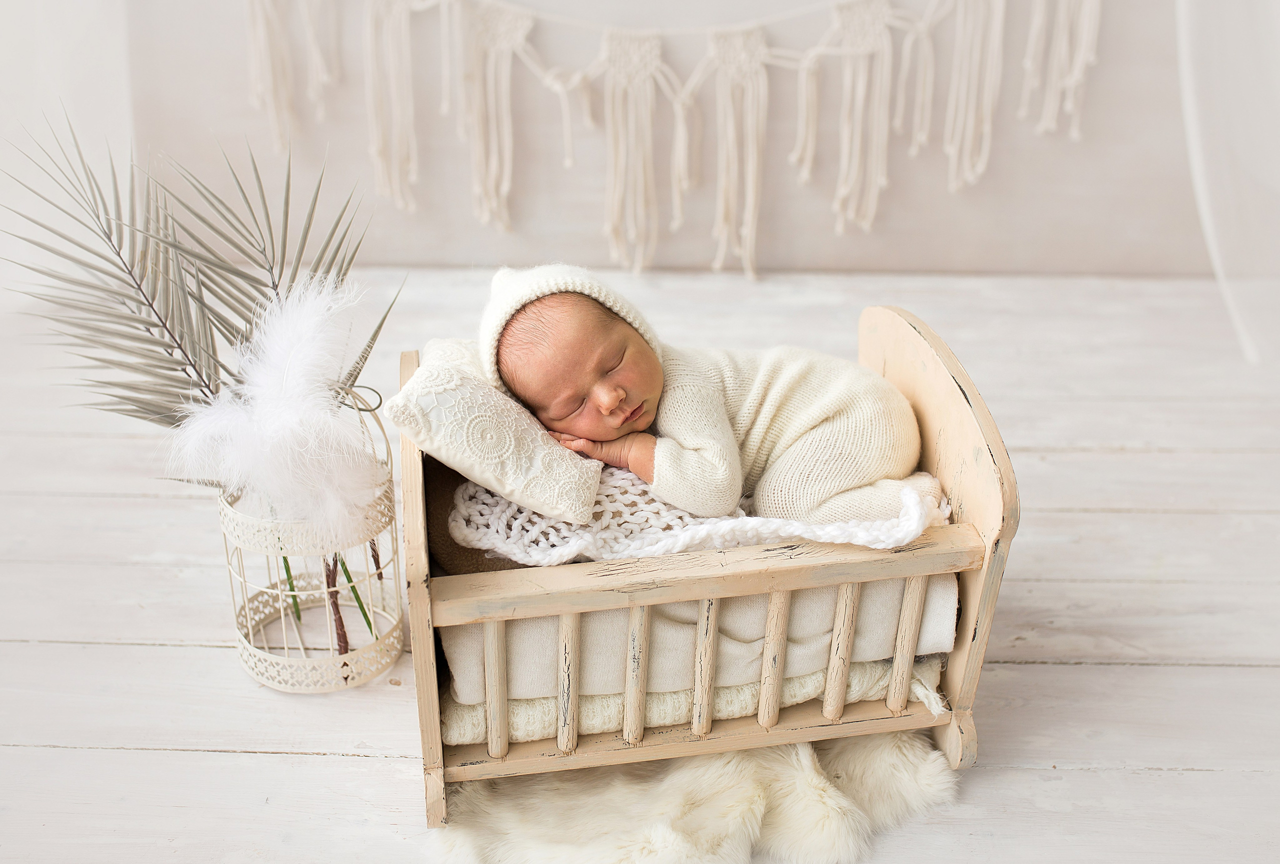 Фотосессия новорождённого. Фотограф новорождённых малышей и детский фотограф В Казани Лана Максим