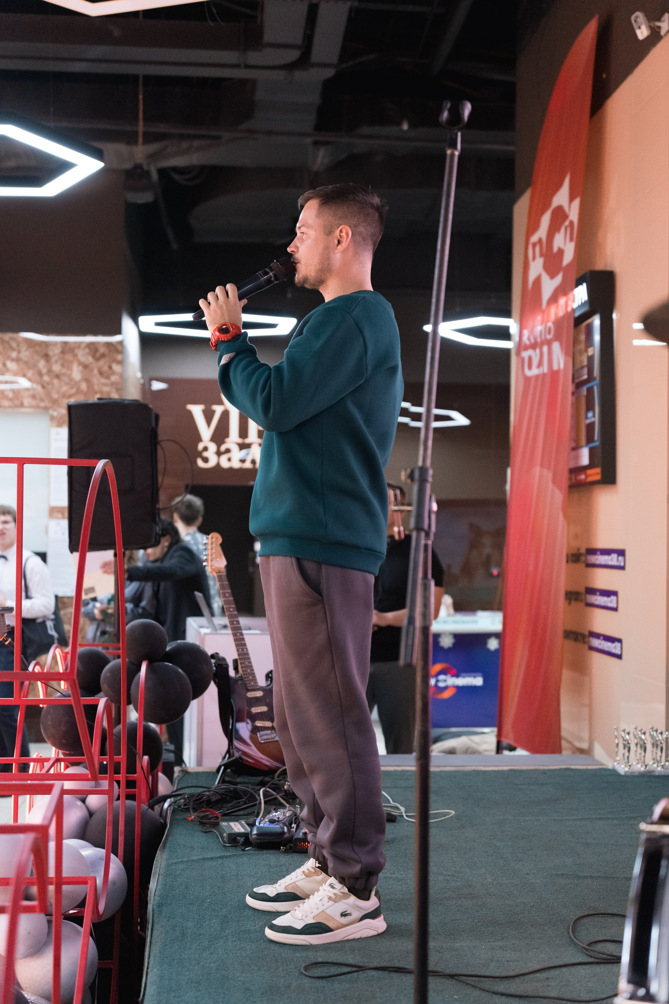 Веб-сериал «МЫ». Для тех, кто не ждёт удачи, а создаёт её. Каждая фотосессия — это твой момент, твой стиль, твой успех. 📸