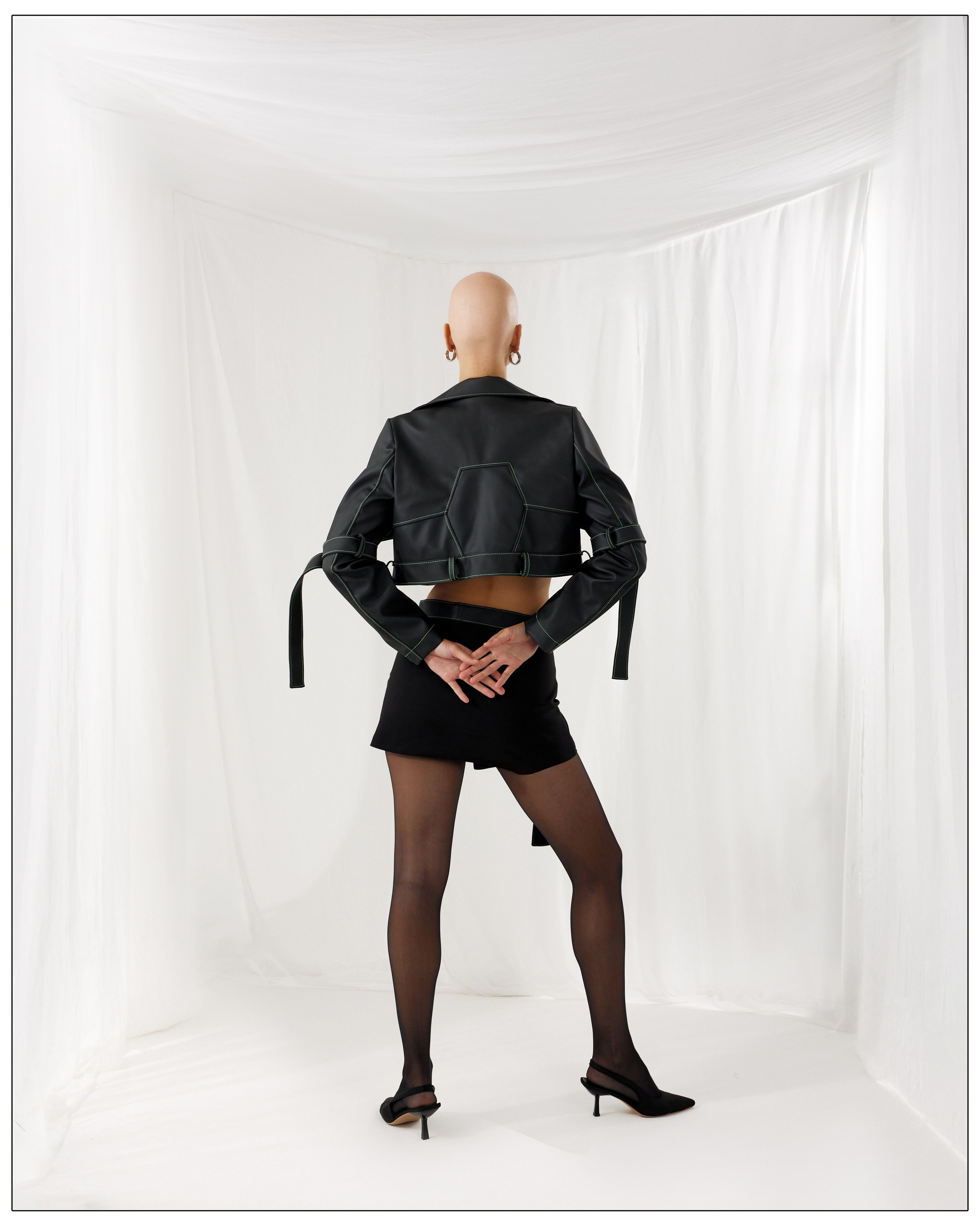 KORZUN. Влада Зюзина — adalwzet posmotri — коммерческий фотограф в Москве — портретный фотограф, фотограф для брендов