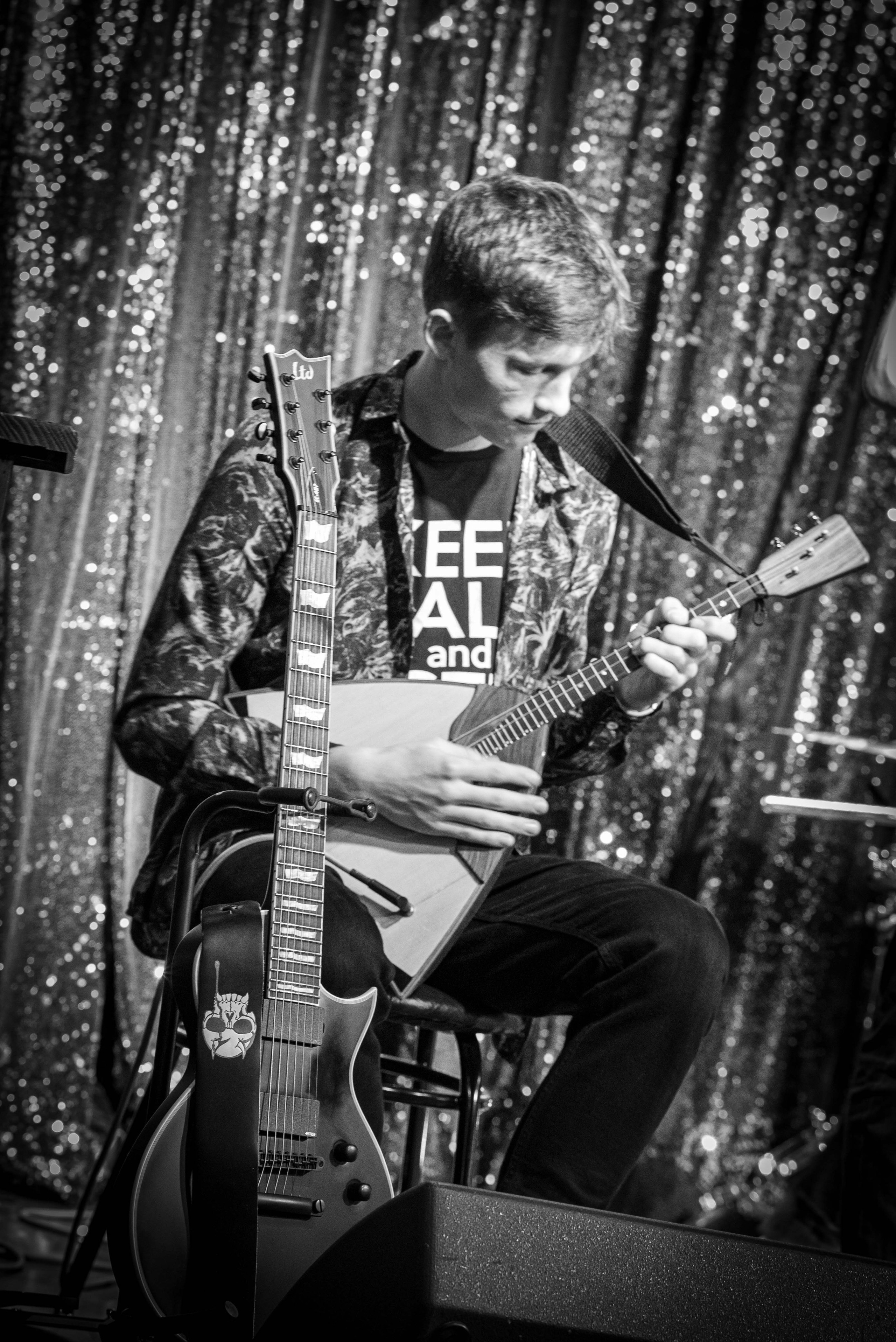 LifePub 16.12.2024. Московская кавер-группа BankBand