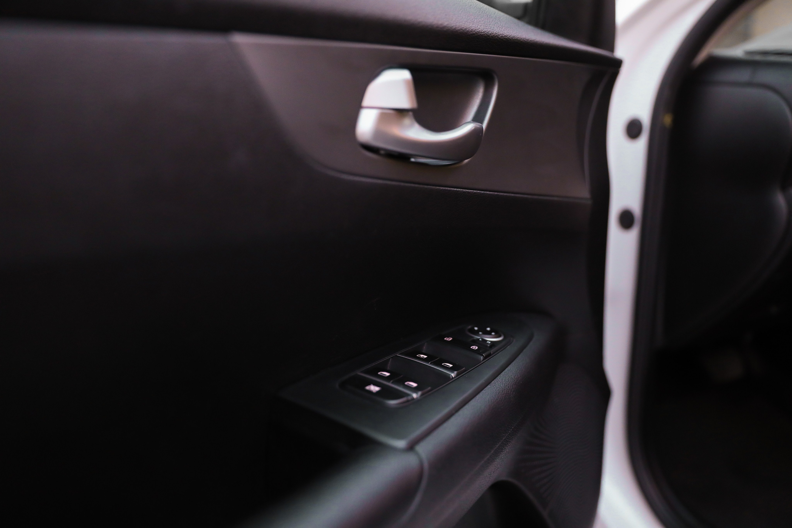 АВТО. Photographer Viktoriya Markushina «My world throug»