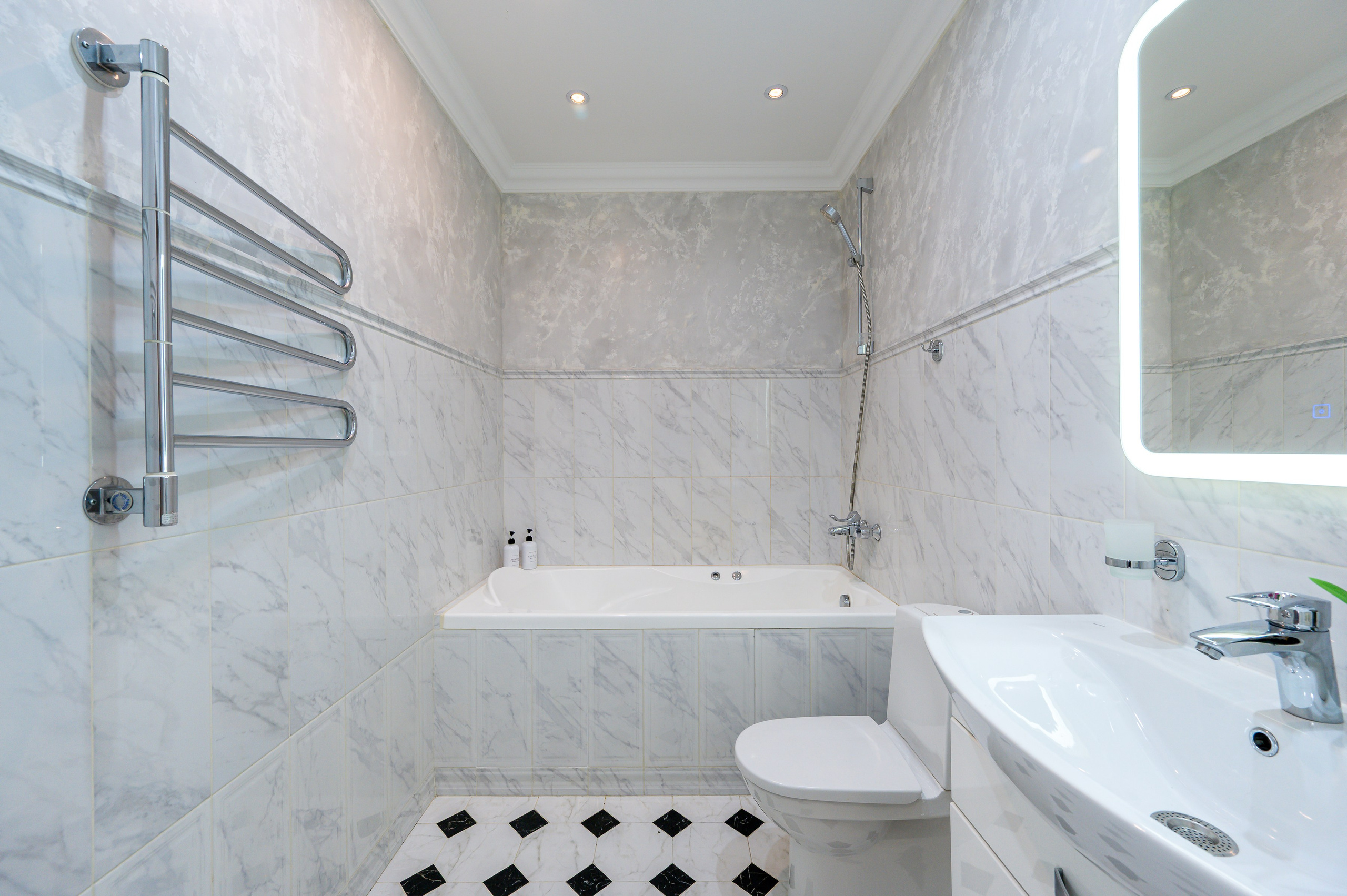 Квартира под посуточную аренду на Ул. Казанской в СПб. Интерьерный фотограф. Фото- видеосъемка недвижимости Санкт-Петербург