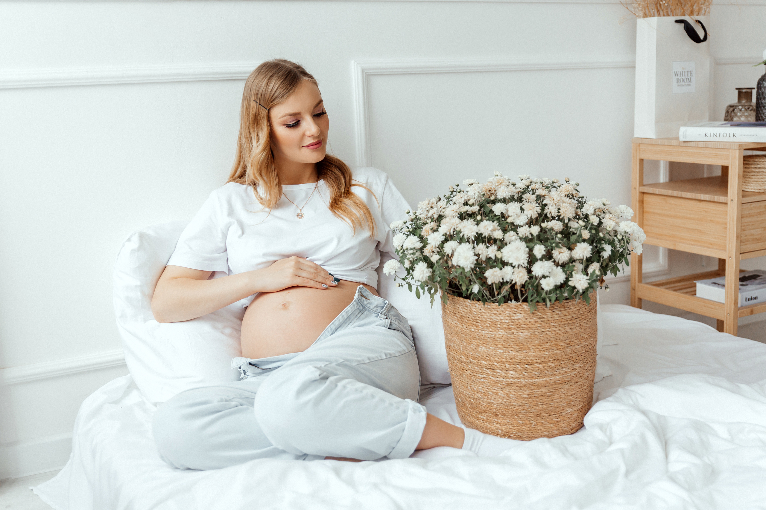 Съемка беременности в студии. Свадебный и семейный фотограф в Витебске Наталья Мамойко