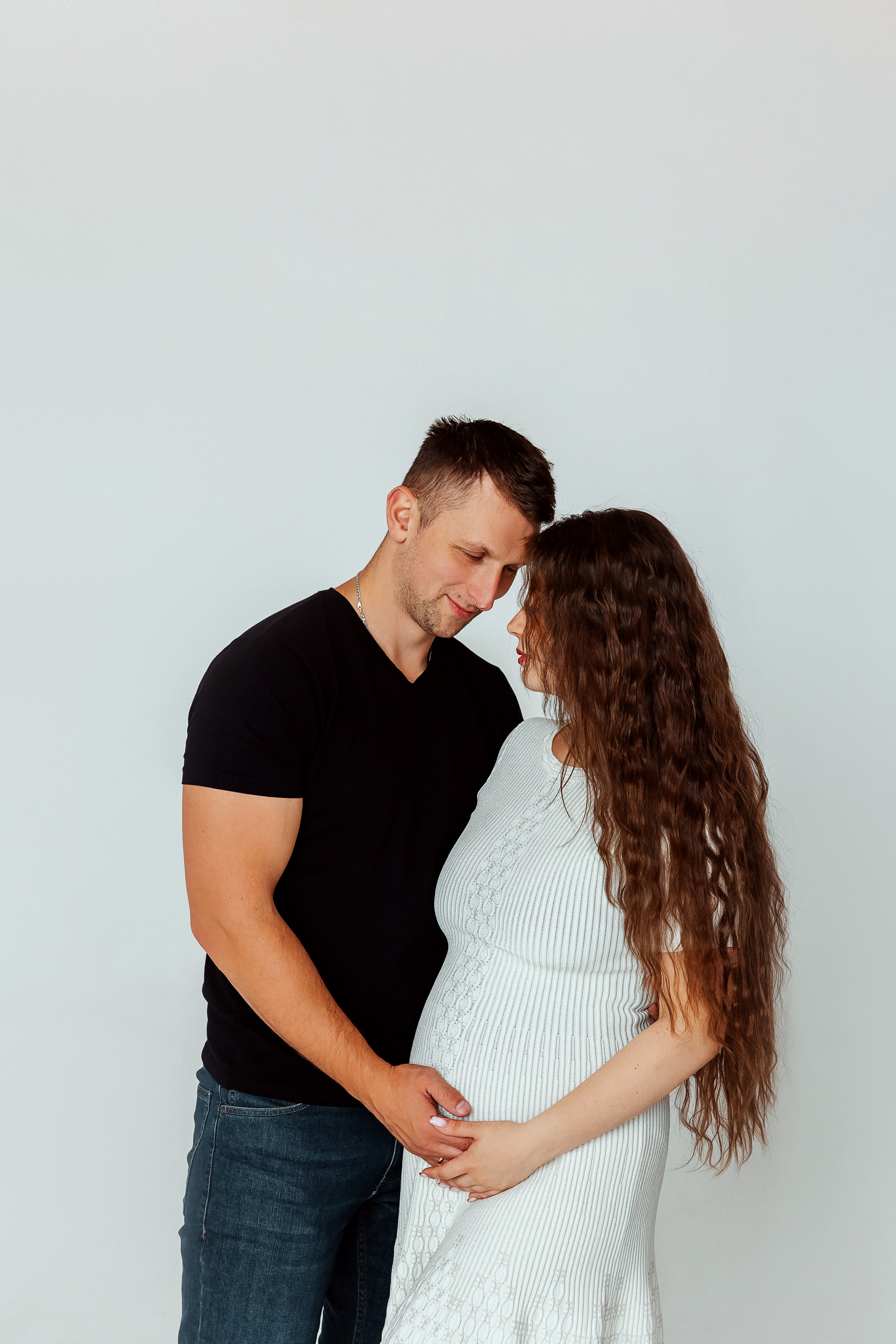 Съемка беременности в студии. Свадебный и семейный фотограф в Витебске Наталья Мамойко