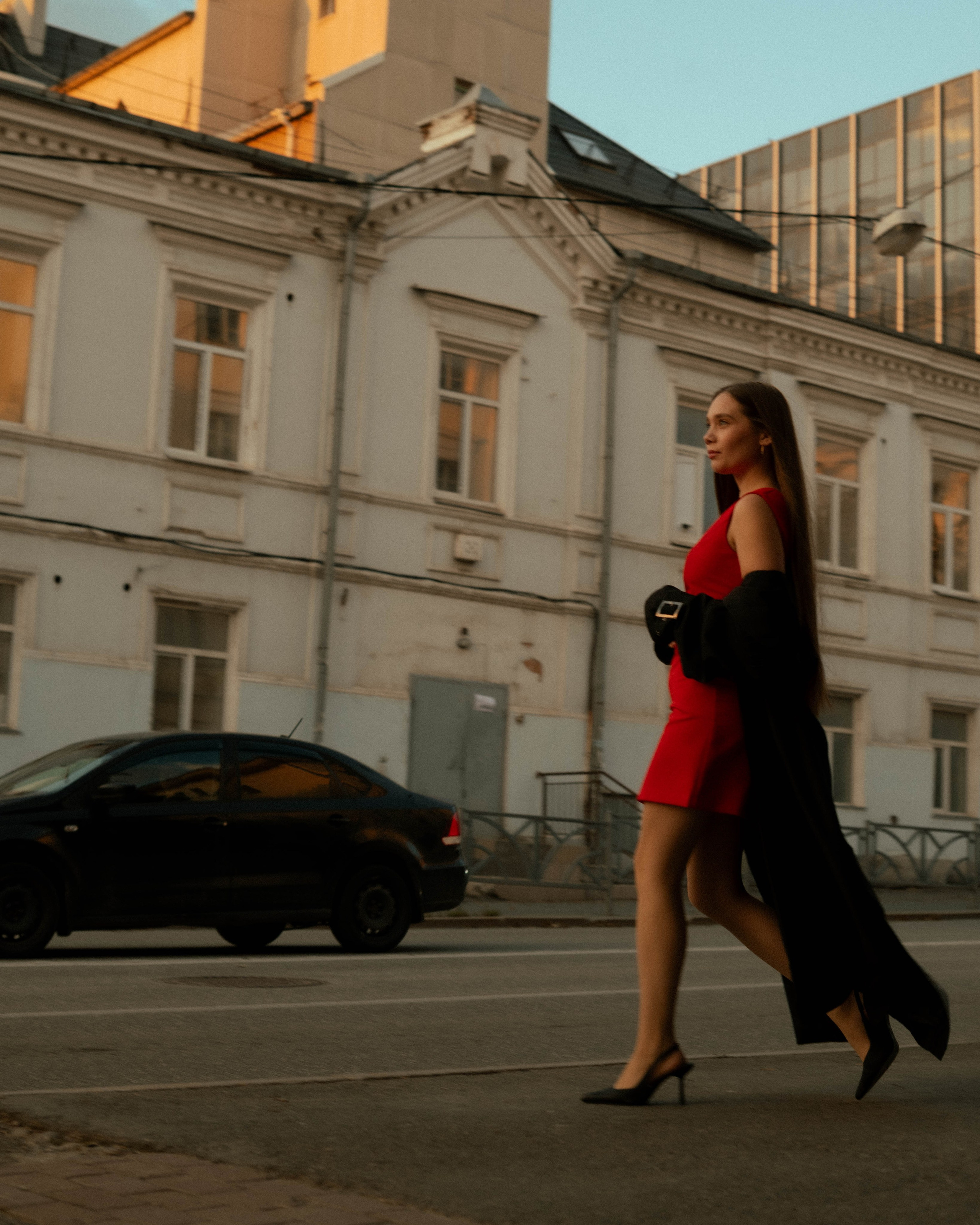 Таня. Женский фотограф. Создатель украшений ручной работы. Модель