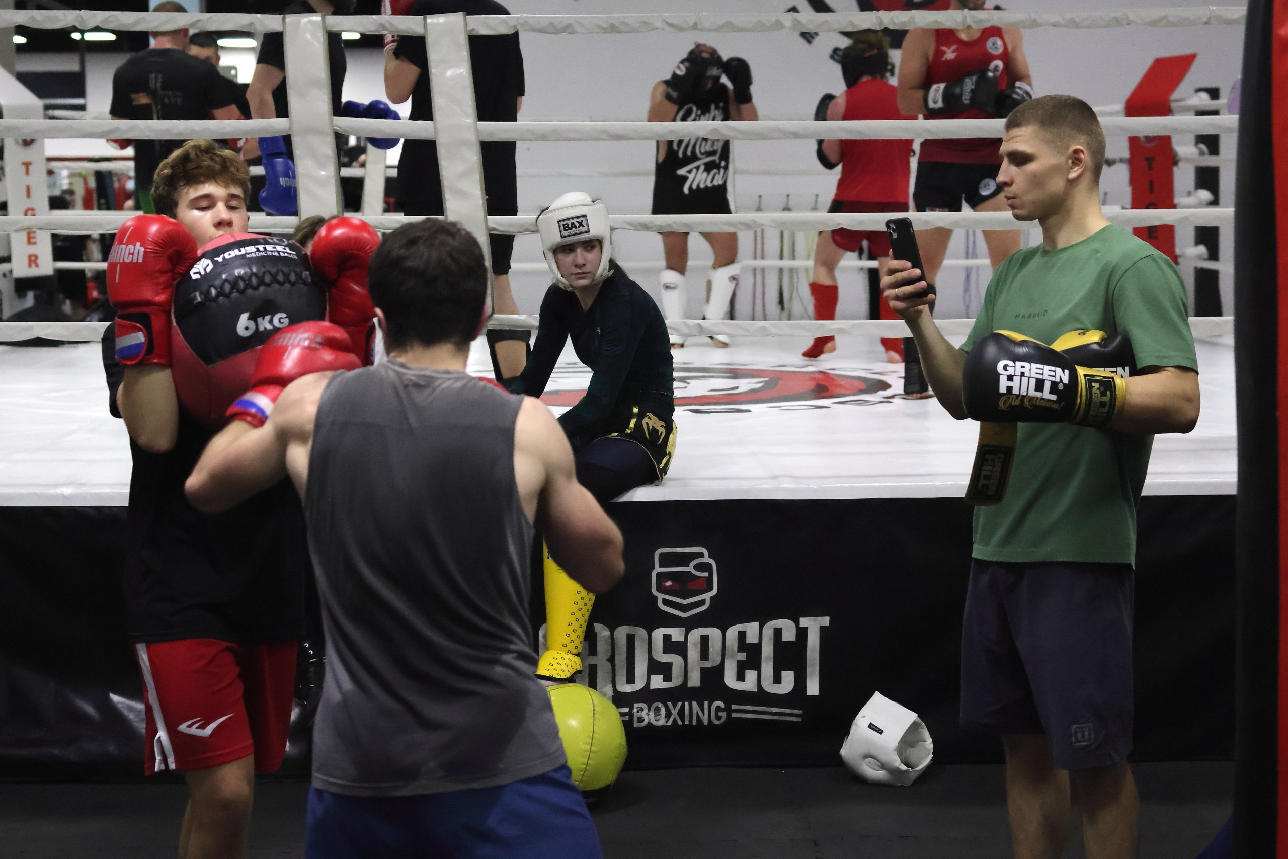 Тренировка по боксу в клубе Tiger. Спортивный и репортажный фотограф Ермакова Светлана