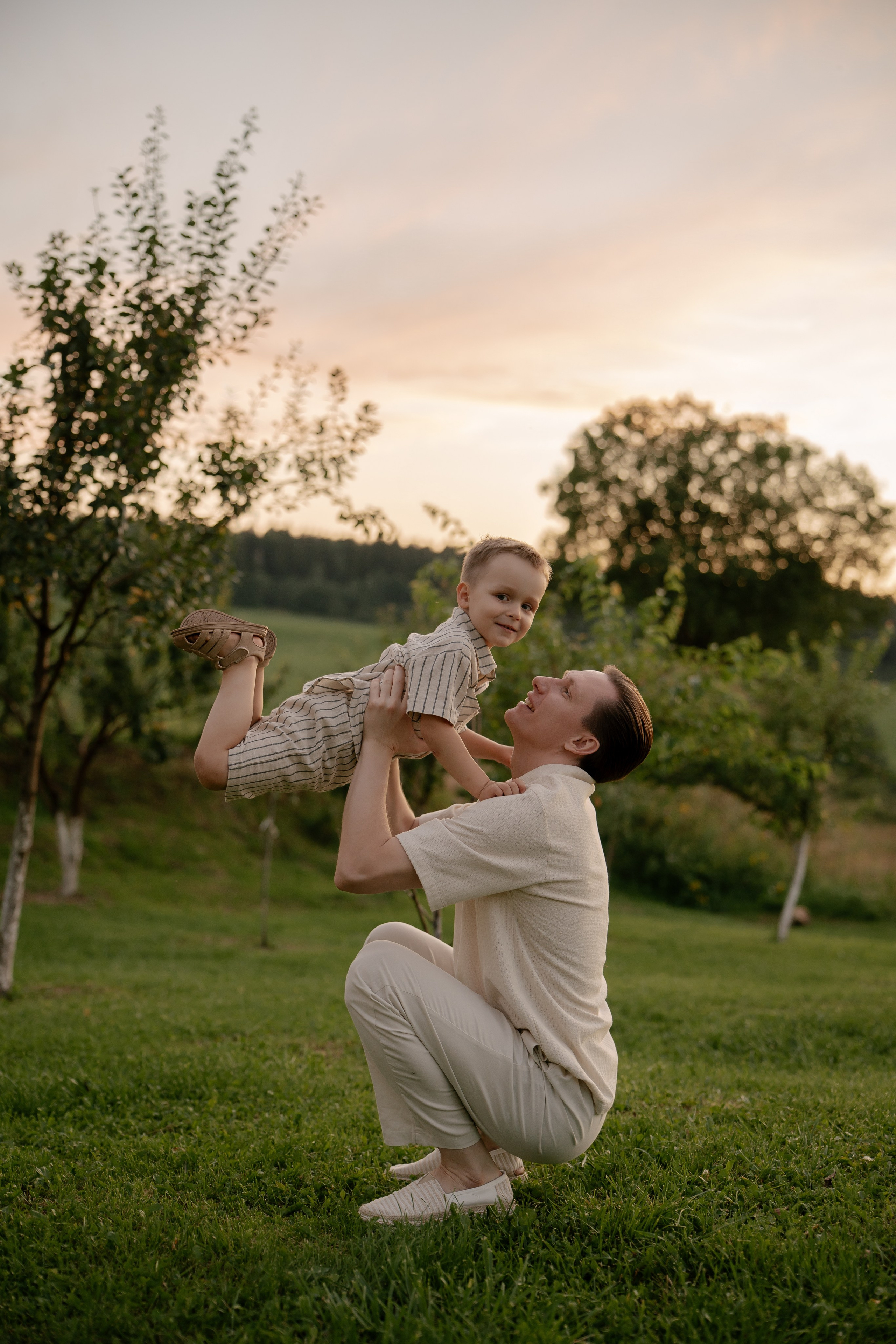 На закате. Свадебный и семейный фотограф в Москве и Красногорске — живые кадры | Анастасия Тихонова