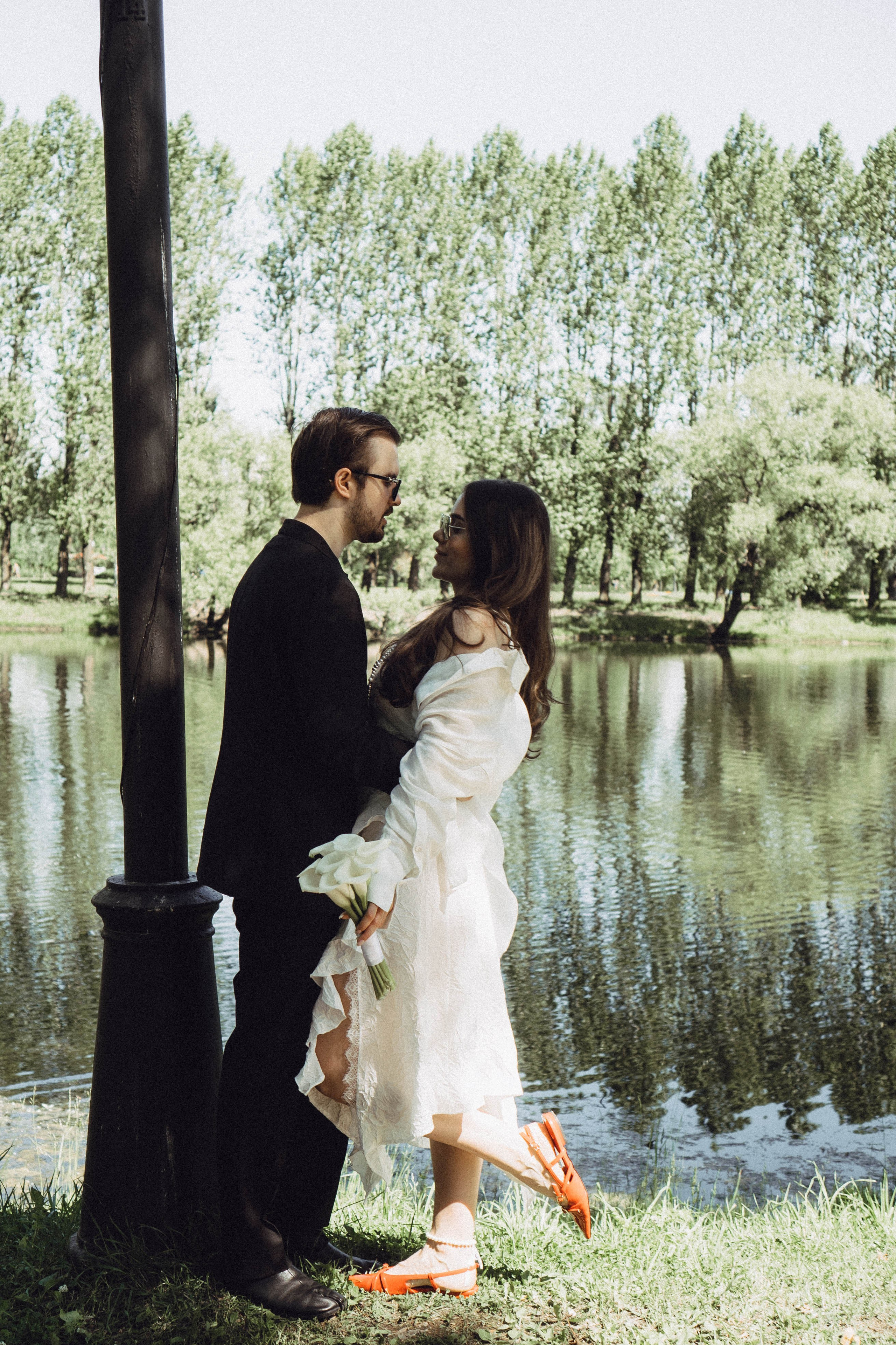 СВАДЕБНАЯ СЬЕМКА В ПАРКЕ ПОБЕДЫ И ПРОГУЛКА ПО МОСКОВСКОМУ ПРОСПЕКТУ. Профессиональный фотограф, Санкт-Петербург — Виктория Богомолова