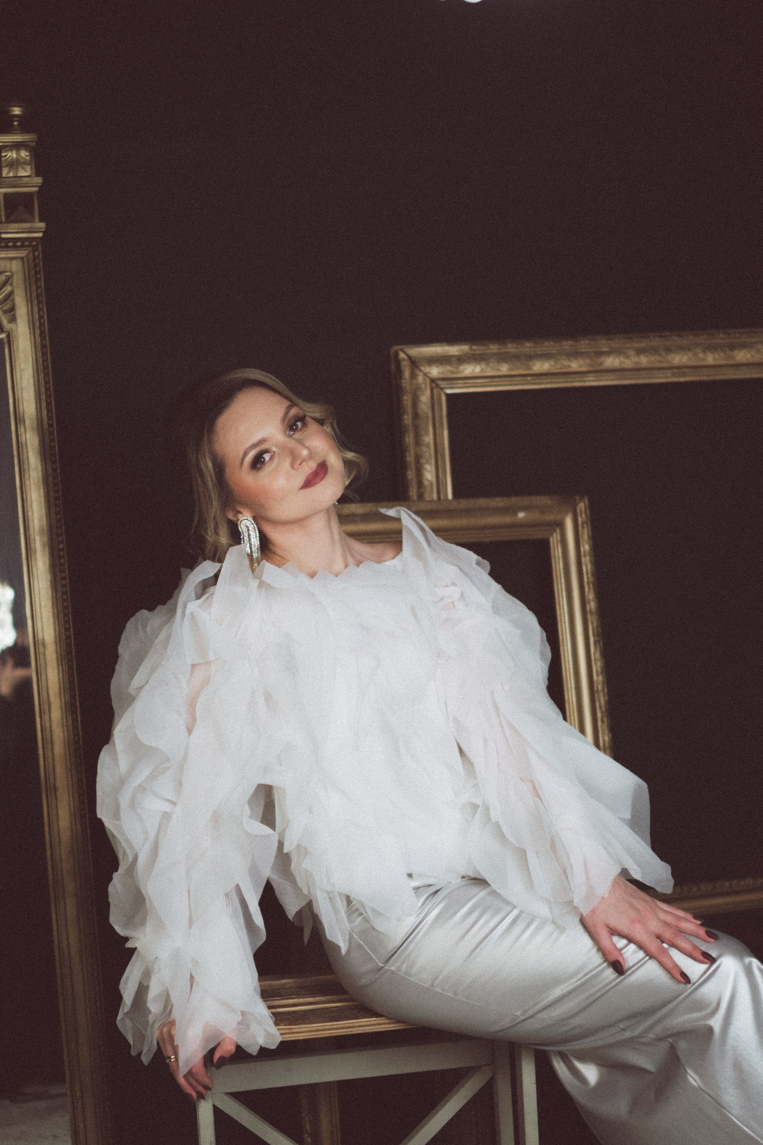 НОВОГОДНЯЯ ФОТОСЕСИИЯ В СТУДИИ ДЛЯ ДЕВУШКИ И ПРОГУЛКА ПО ЧЕРНЫШЕВСКОЙ. Профессиональный фотограф, Санкт-Петербург — Виктория Богомолова