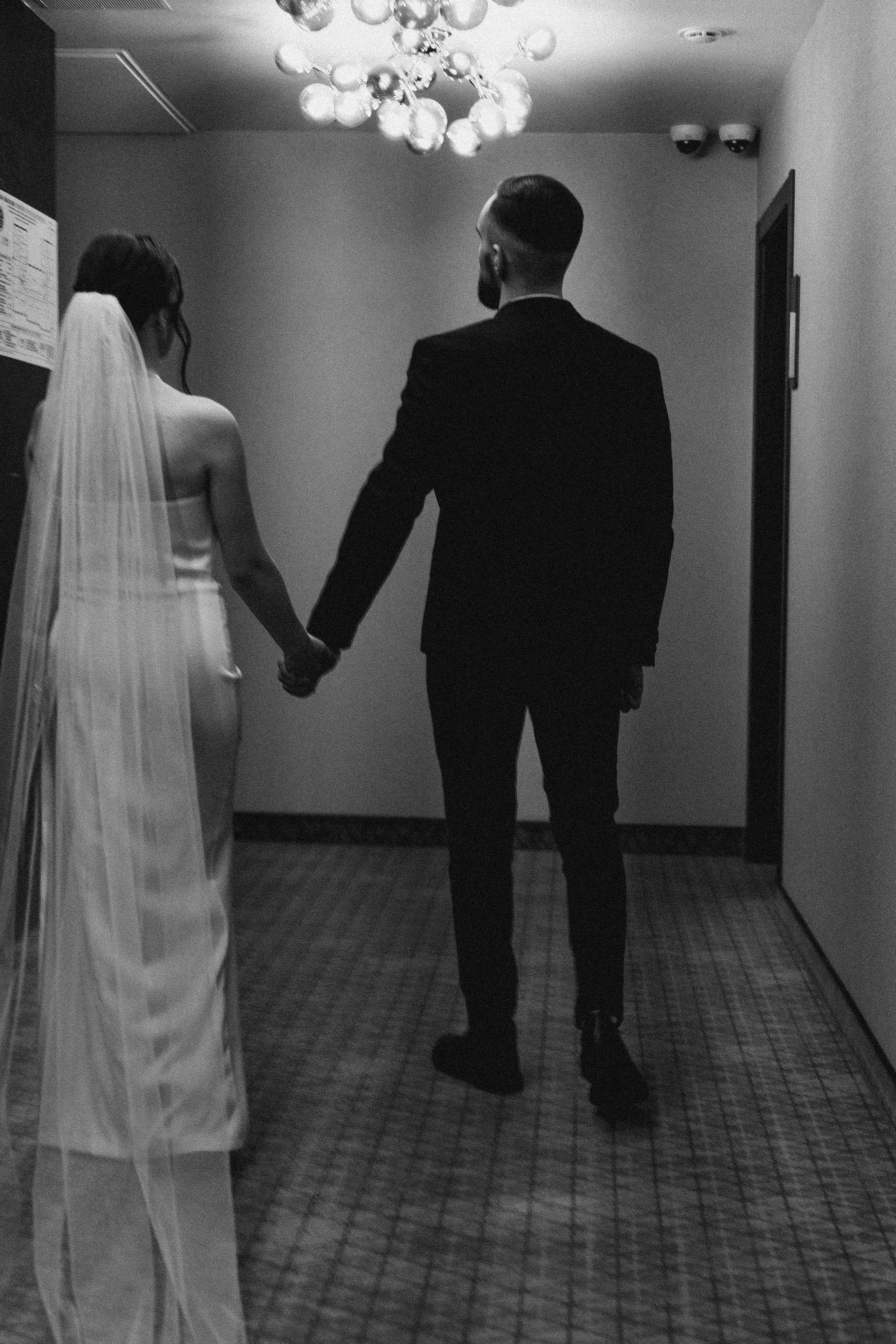 СВАДЕБНАЯ СЬЕМКА СБОРОВ ЖЕНИХА И НЕВЕСТЫ В ОТЕЛЕ И ТАКЖЕ ФОТОСЕССИИЯ В ОТЕЛЕЕ МЕГАПОЛИС БРЯНСК. Профессиональный фотограф, Санкт-Петербург — Виктория Богомолова