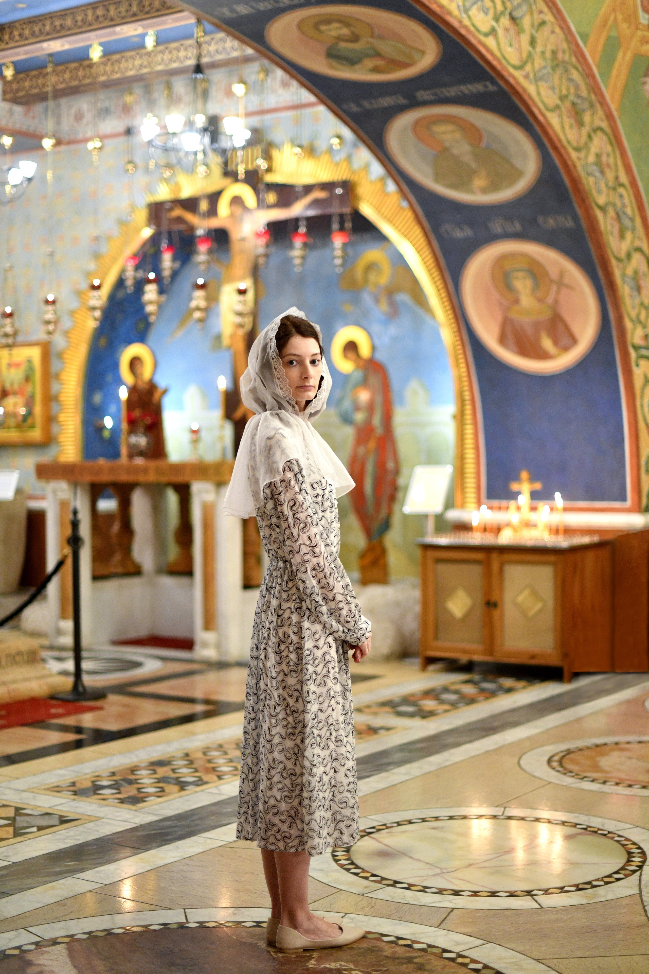 Женя в Храме Покрова Пресвятой Богородицы в Ясенево. Свадебный и портретный фотограф в Москве Галина Борисова
