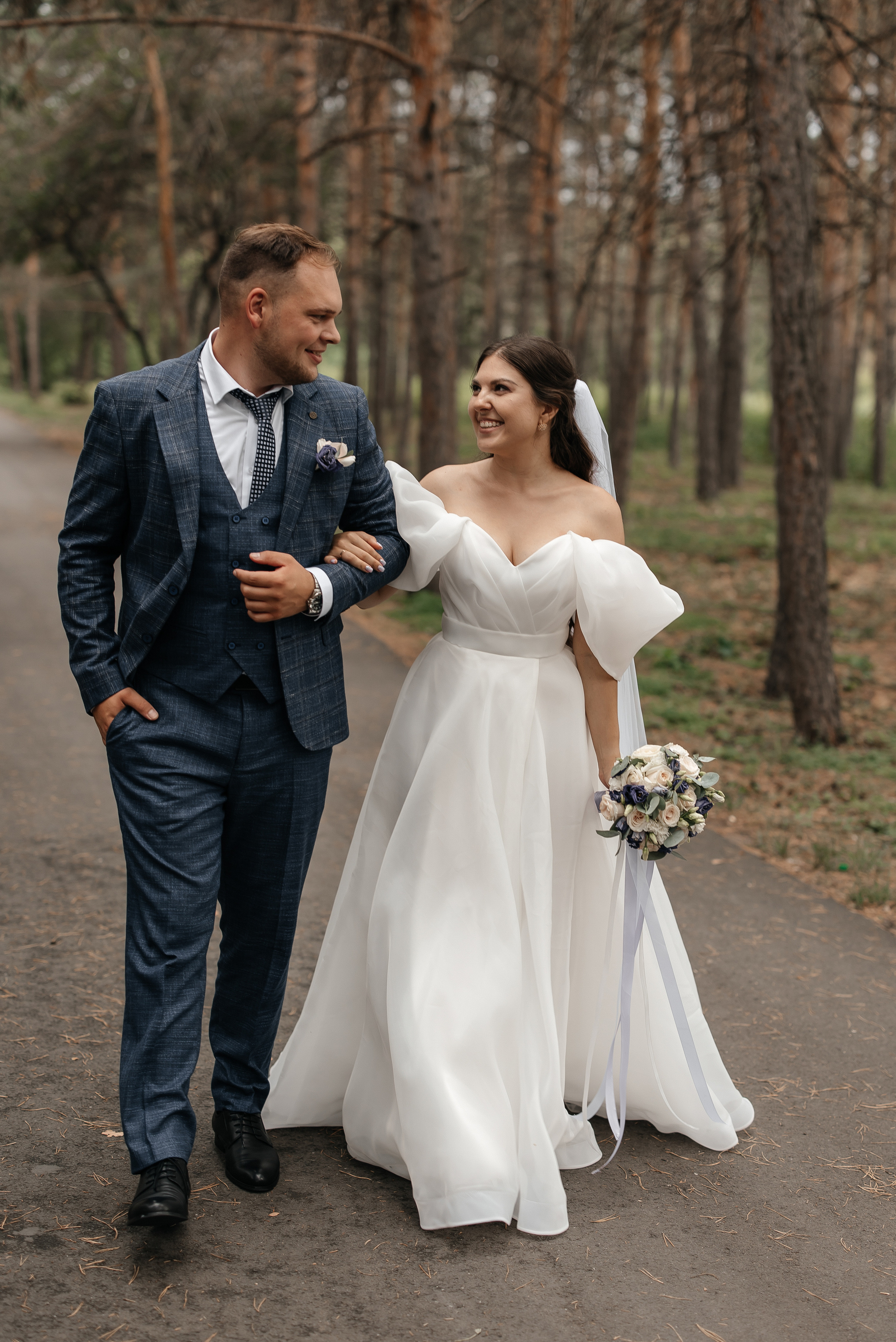 Юлия & Максим | 05.08.23. Свадебный и семейный фотограф в Омске Евгения Хакимова