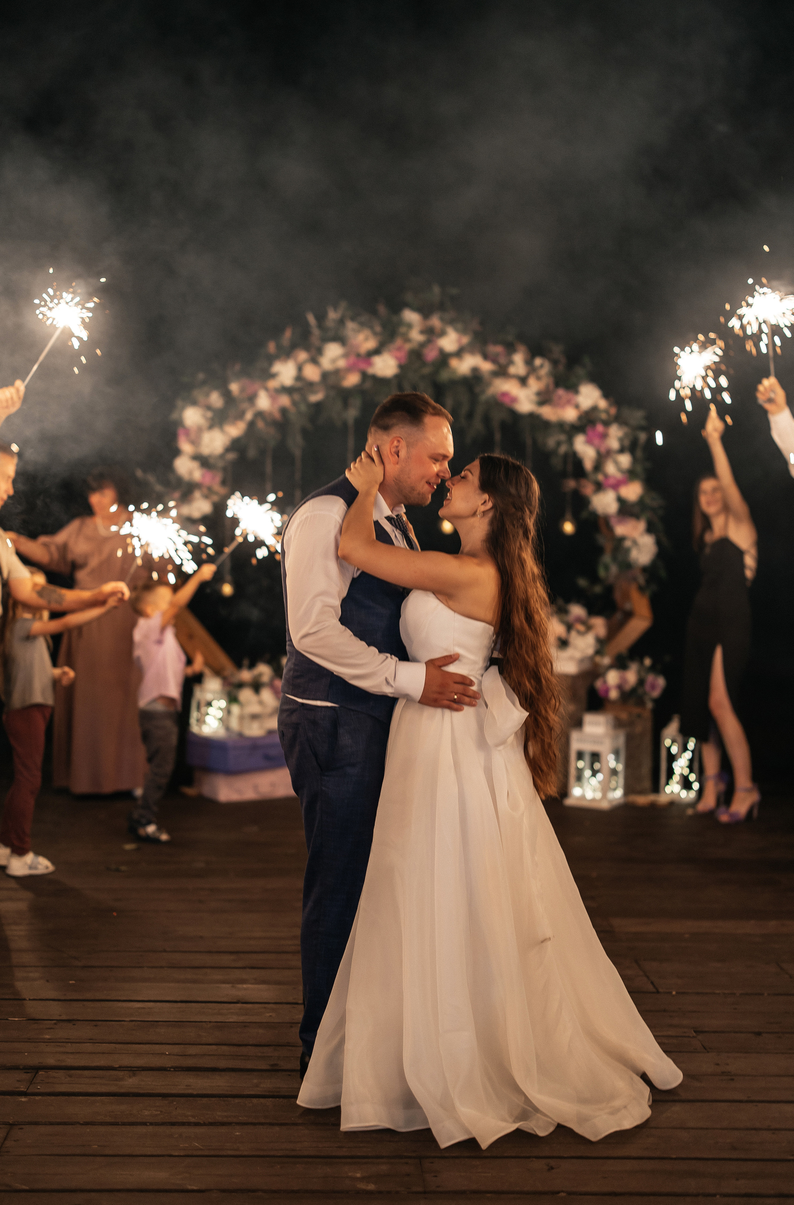 Юлия & Максим | 05.08.23. Свадебный и семейный фотограф в Омске Евгения Хакимова