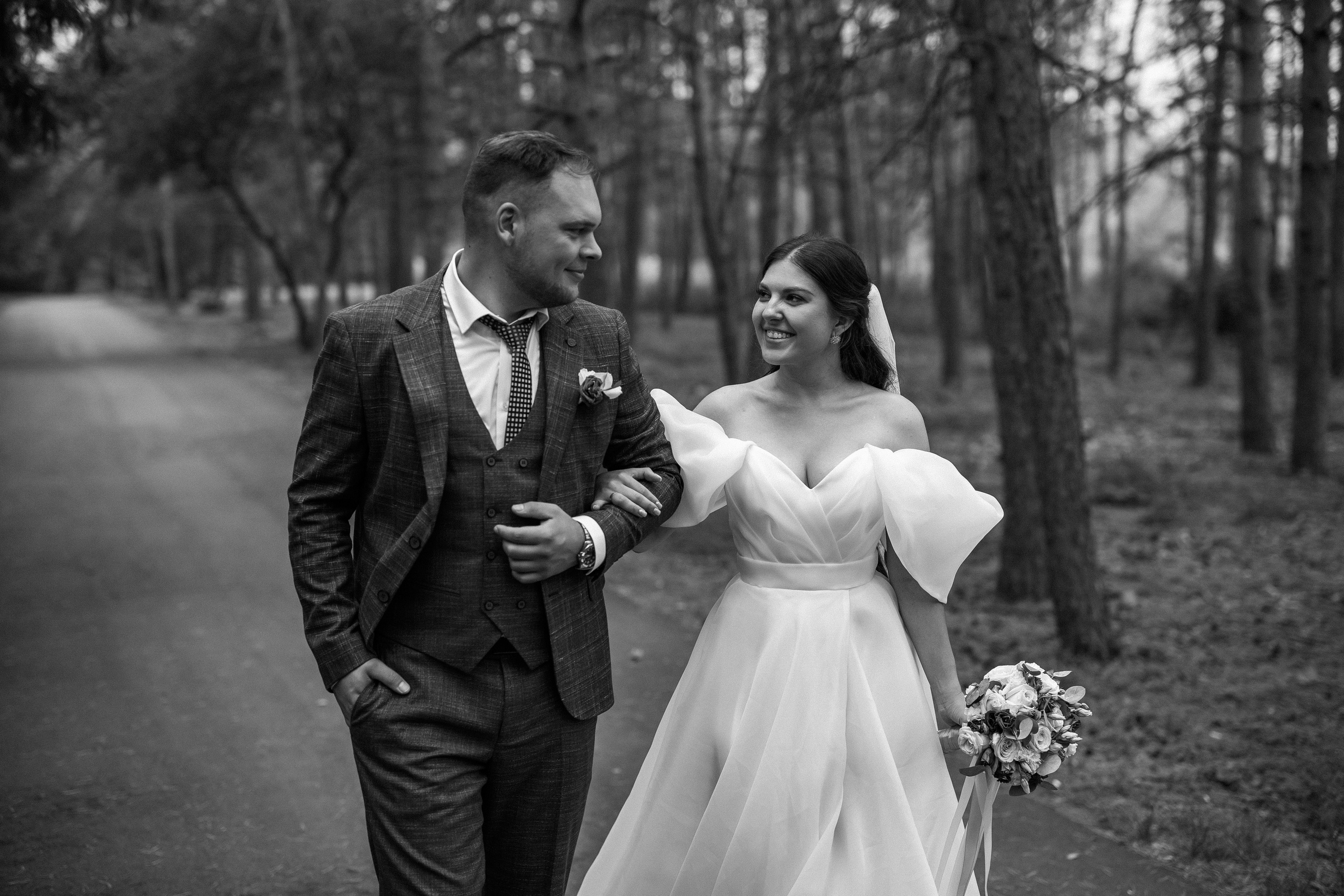 Юлия & Максим | 05.08.23. Свадебный и семейный фотограф в Омске Евгения Хакимова