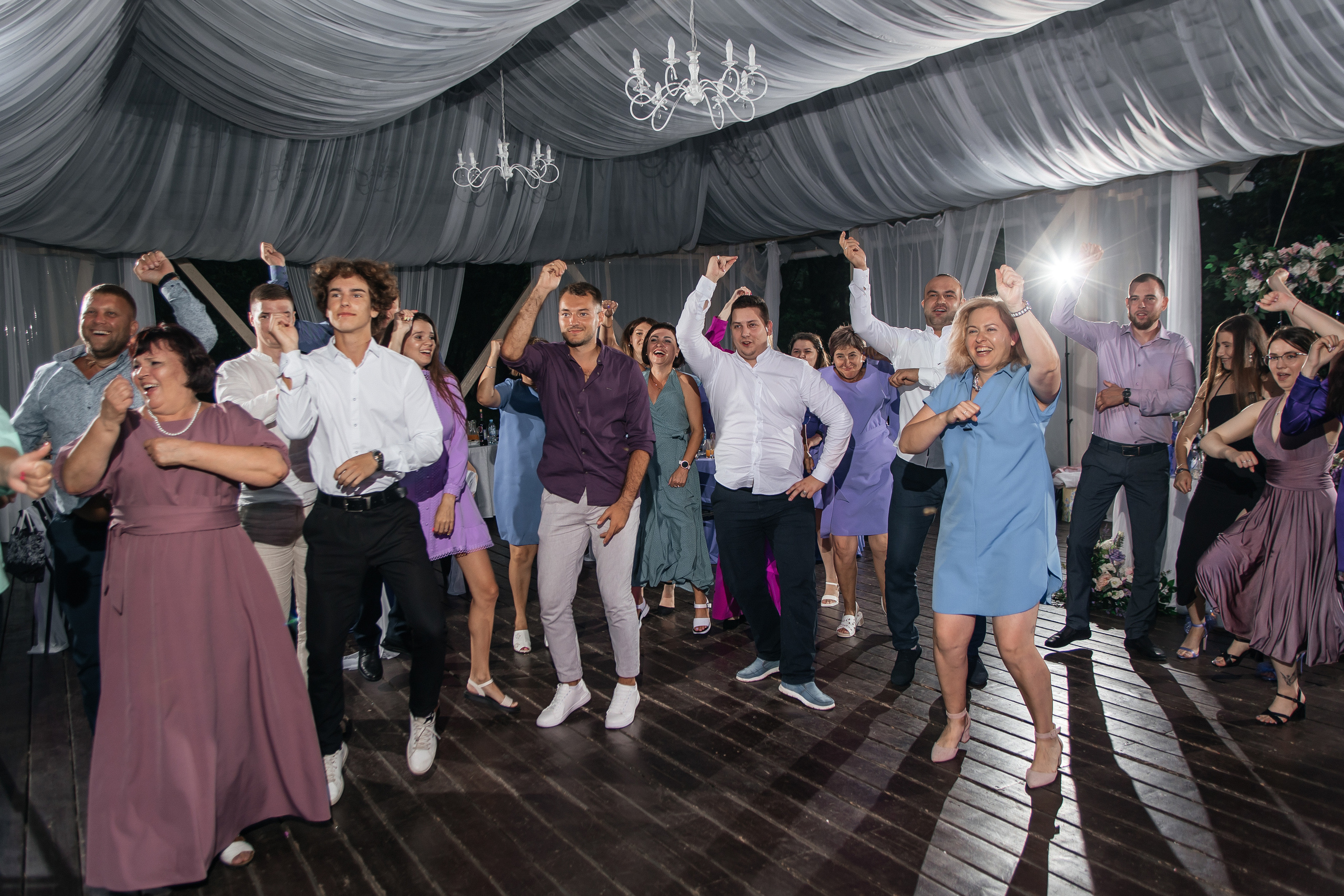 Юлия & Максим | 05.08.23. Свадебный и семейный фотограф в Омске Евгения Хакимова