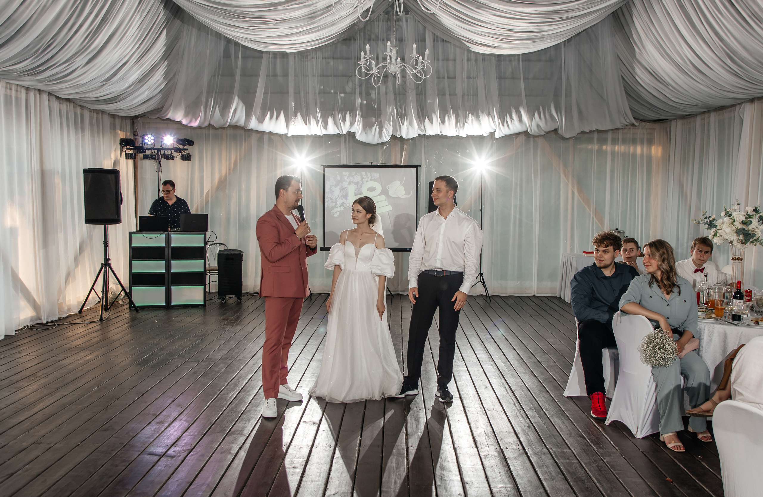 Виолетта & Даниил | 02.07.23. Свадебный и семейный фотограф в Омске Евгения Хакимова