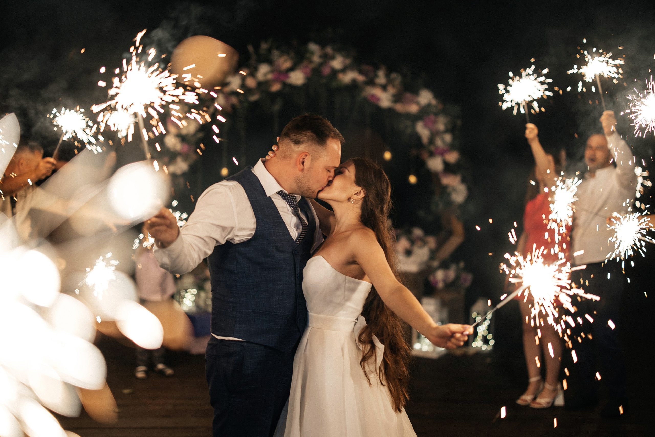 Юлия & Максим | 05.08.23. Свадебный и семейный фотограф в Омске Евгения Хакимова