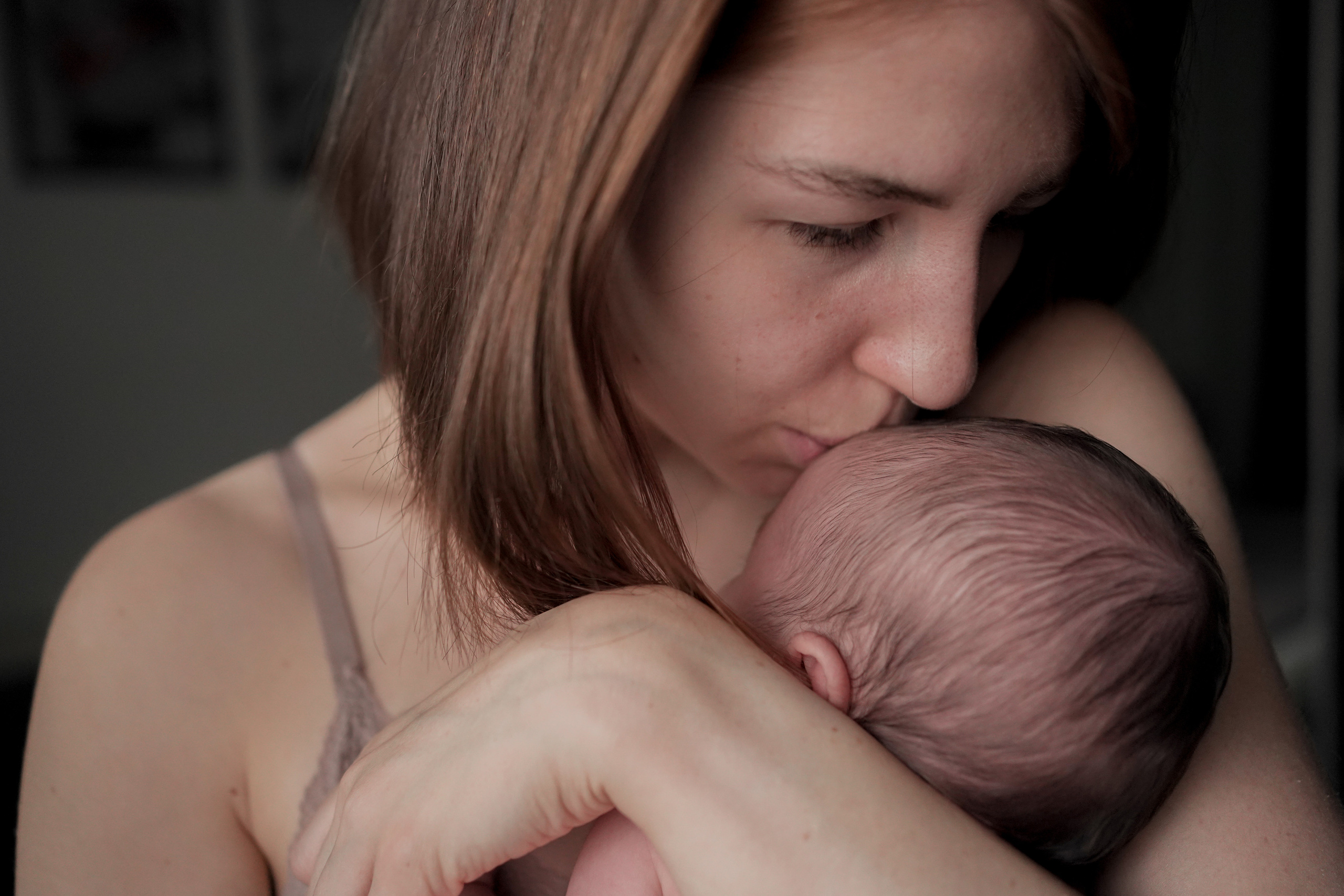 Женя и Лера. Фотограф грудного вскармливания в Москве Екатерина