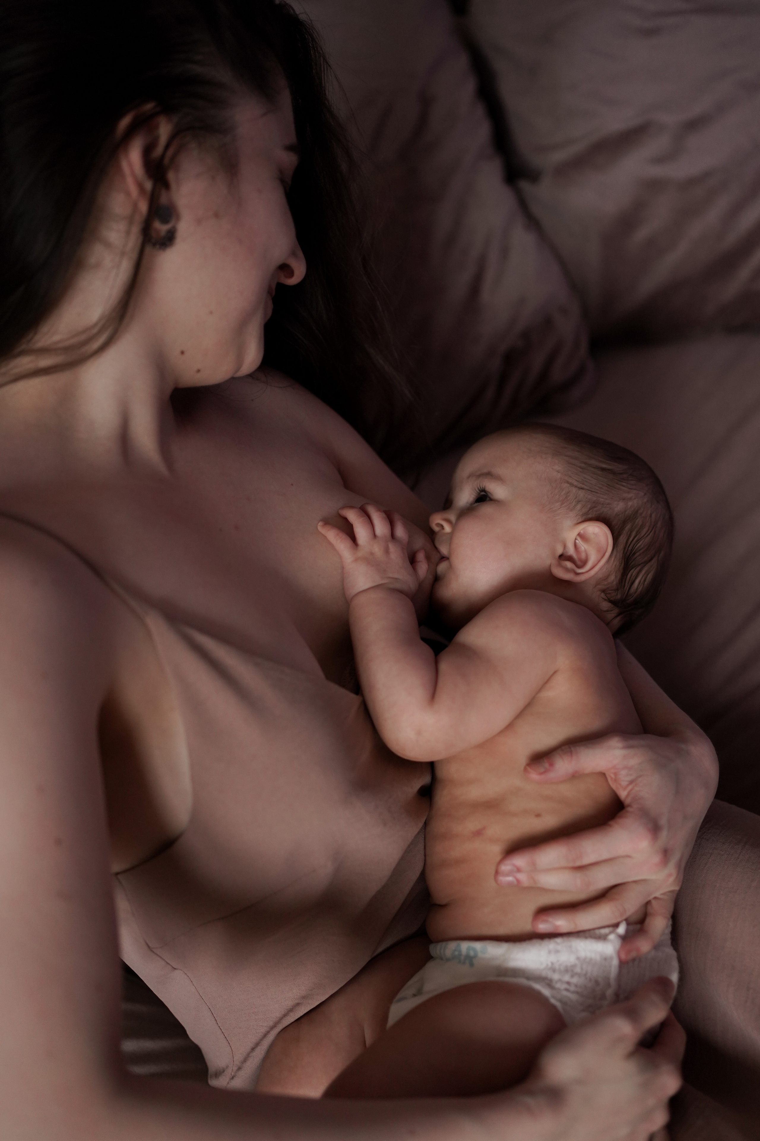 Тася и Тара. Фотограф грудного вскармливания в Москве Екатерина