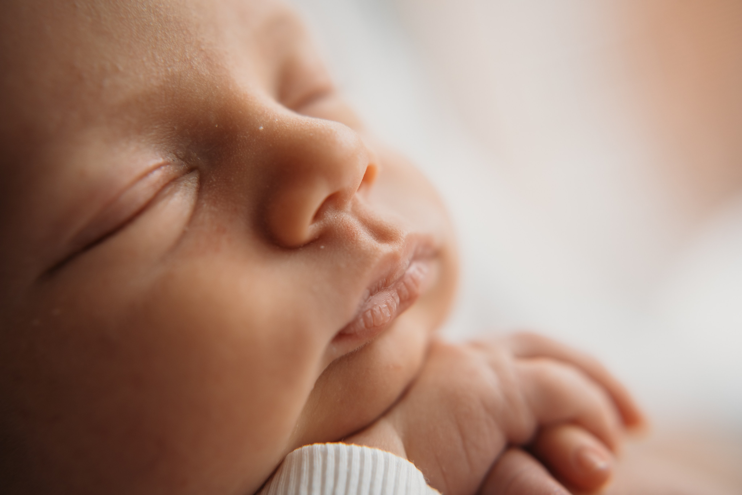 0-2 месяца. Фотограф Новорожденных в Москве. Семейные истории в стиле LIFE