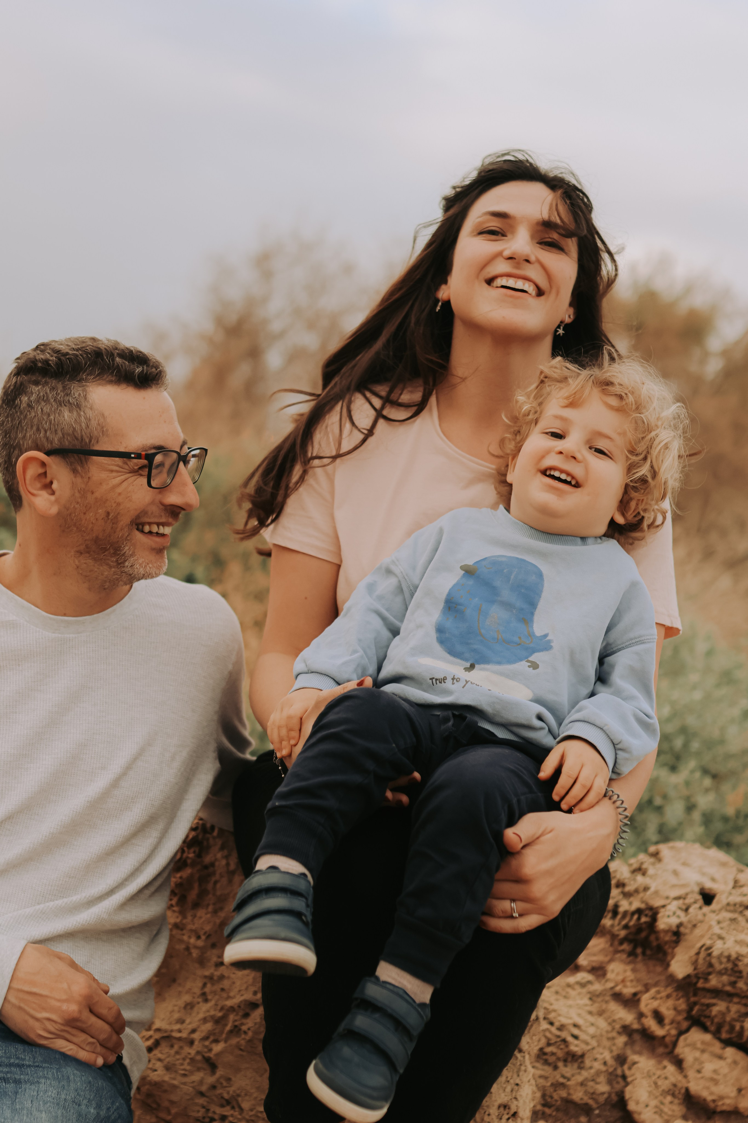 Eithan's family, Tel Aviv | February 2026. Photographer in Israel Alice Milchin