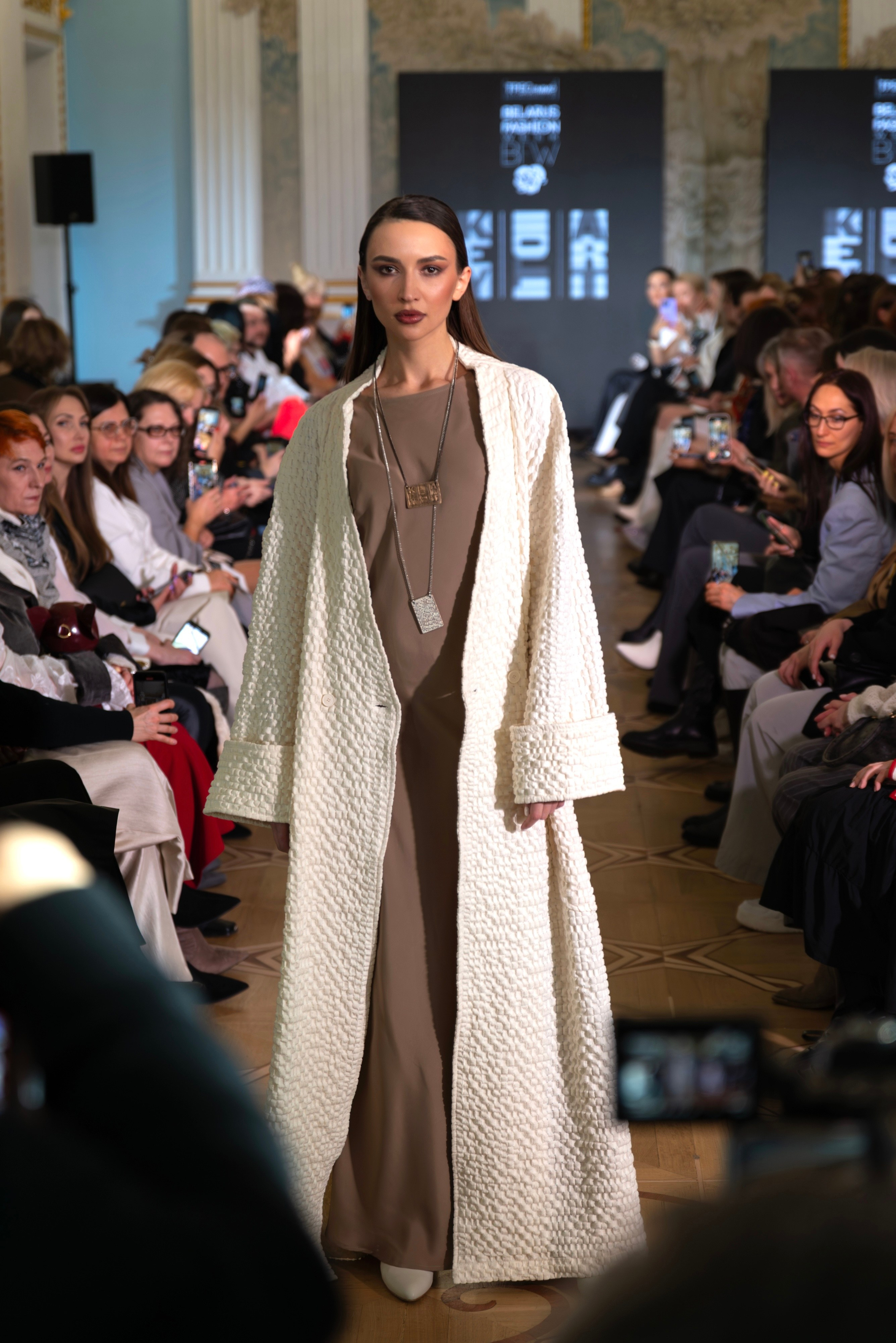 Belarusian Fashion Week — KeyToArt. Ваш Event фотограф & Репортаж & Fashion & ИИ