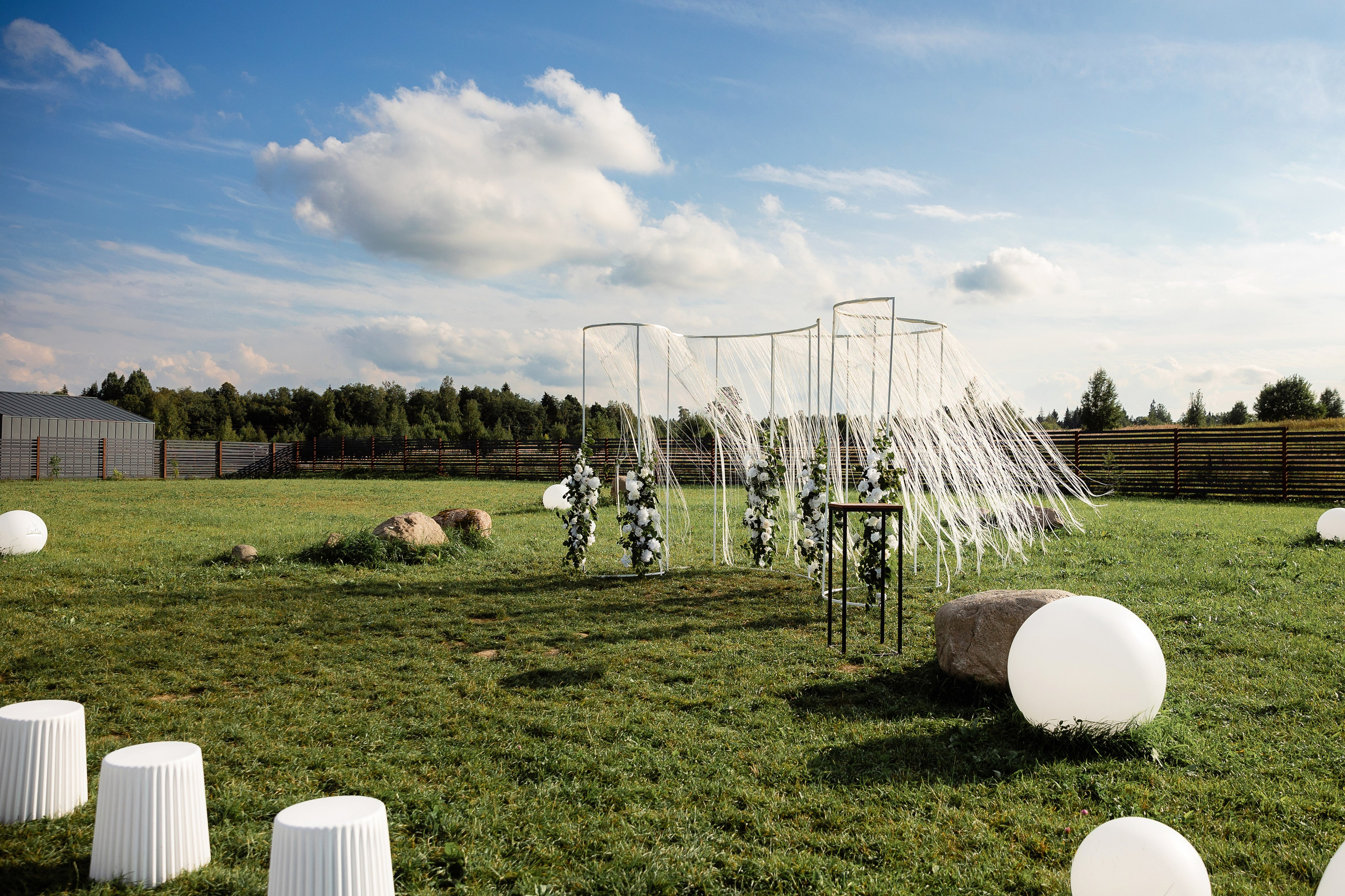 Юля и Александр. Свадебный и семейный фотограф Татьяна Ласкина в Великом Новгороде