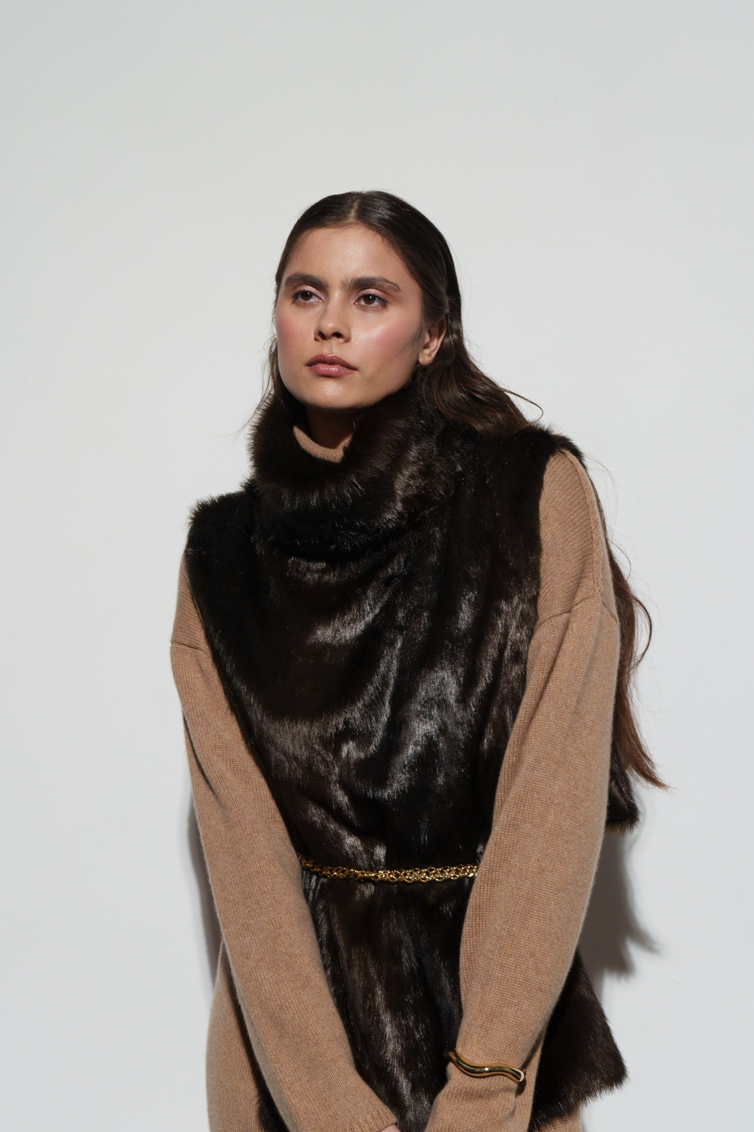 Яна Трилис — Коммерческий фотограф. Лукбуки, каталоги, компейны. Москва | Санкт-Петербург