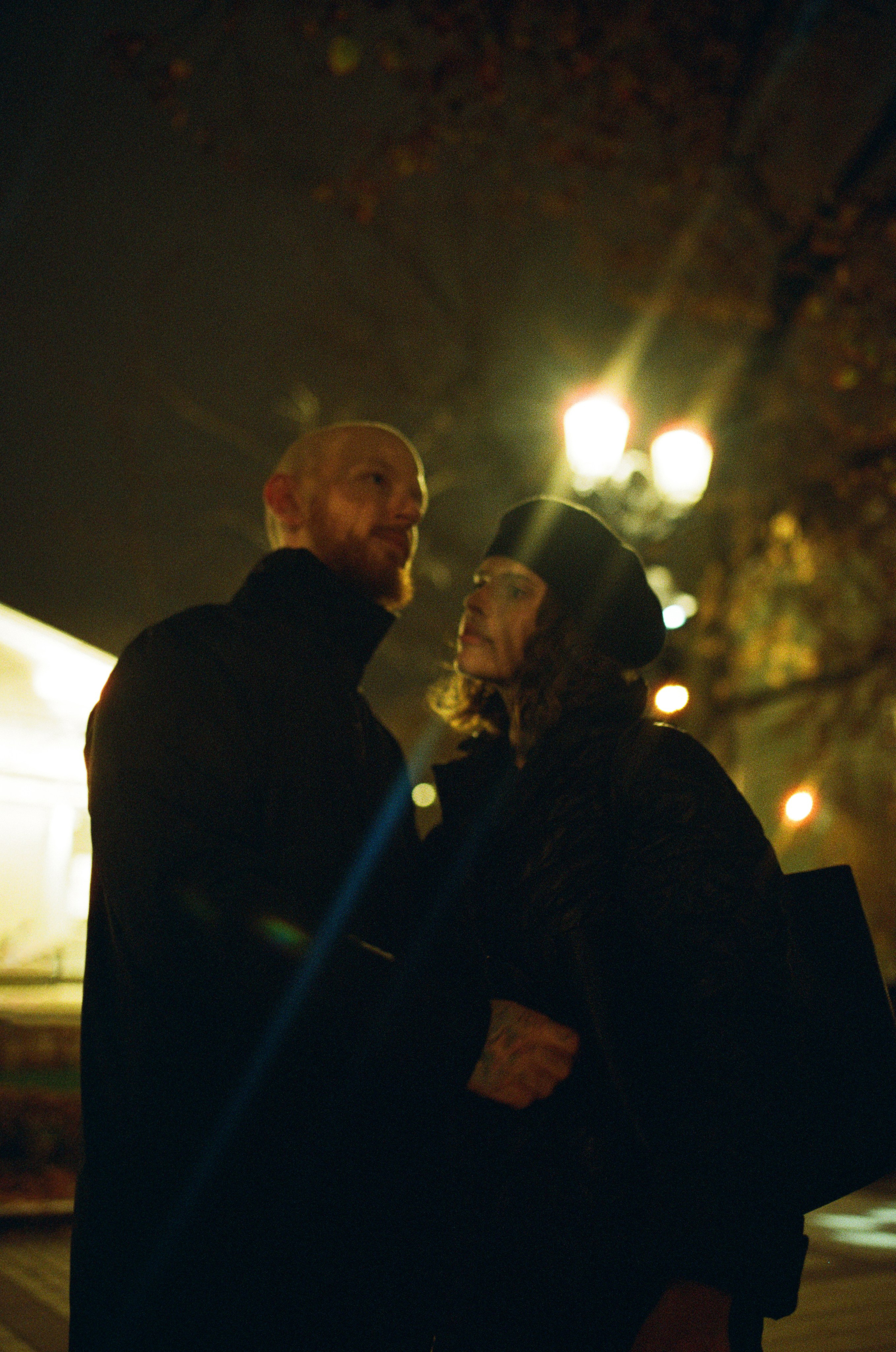 Дима и Саша. Тёплый ноябрь. Настя Оленченко, портретный/семейный фотограф на цифру и плёнку Москва