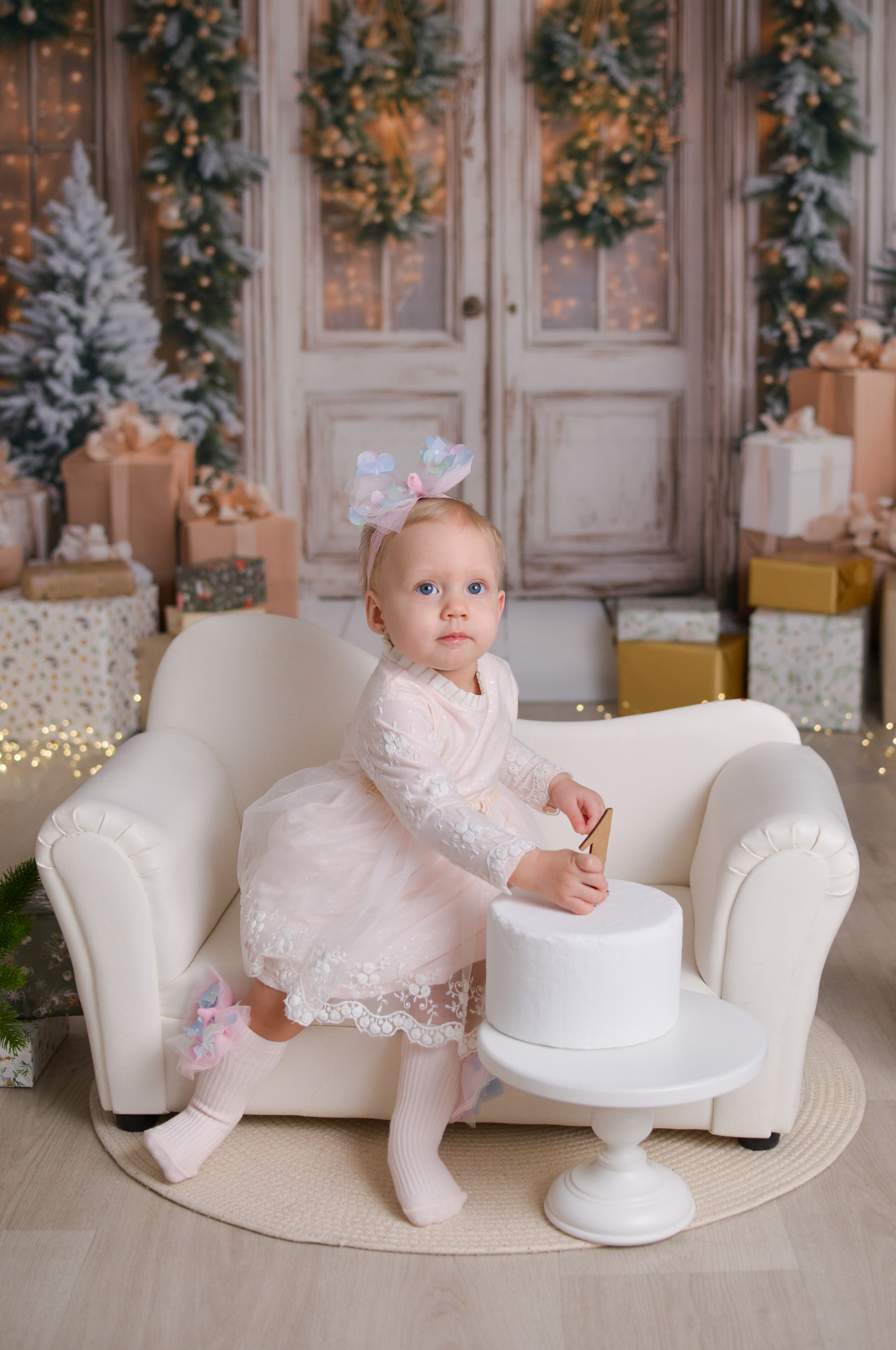 Анонс первых кадров с новогодней фотосессии 2026. Фотограф новорожденных Краснодар Малышенко Надежда