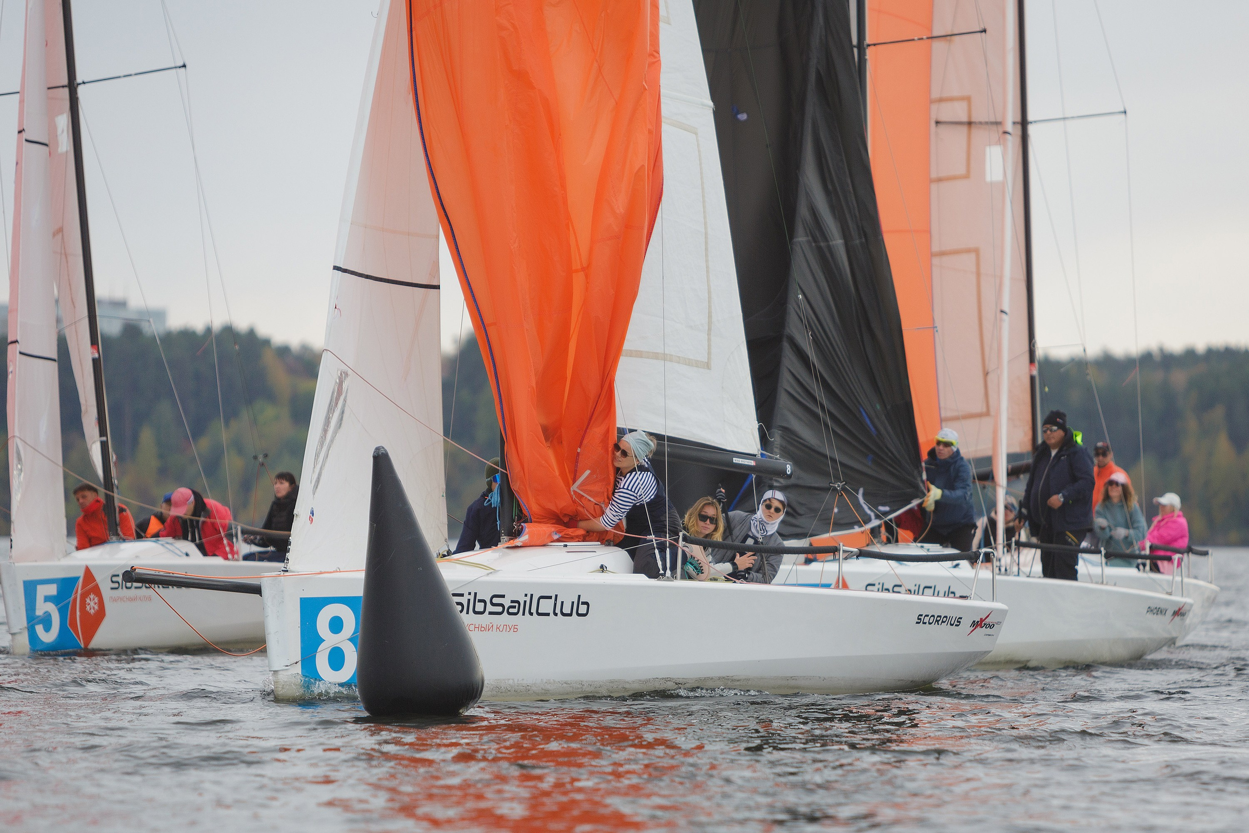 ЯХТИНГ. Roman Photo