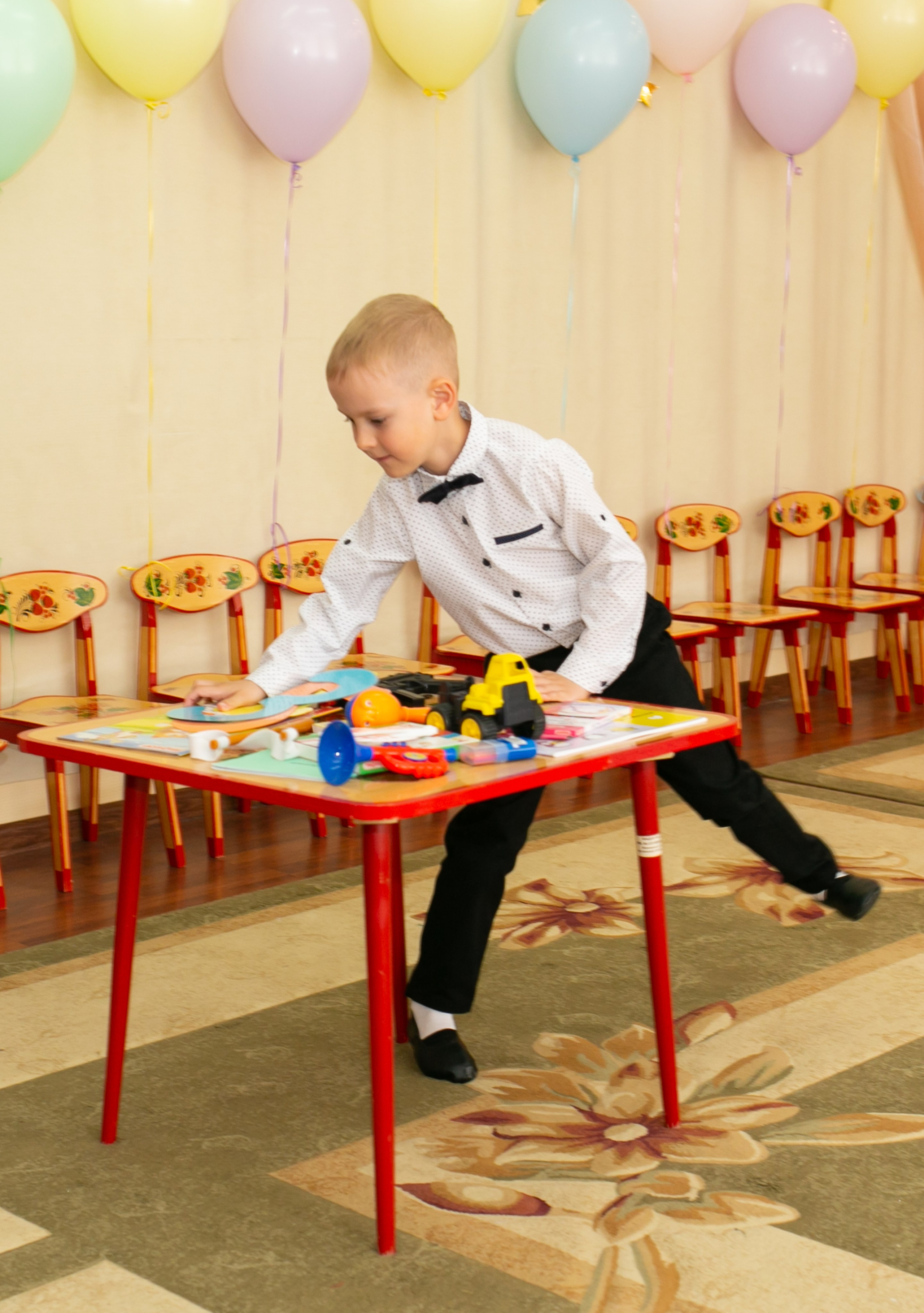 Выпускные и Утренники. Фотограф новорожденных и семейный фотограф НСО г. Бердск Марина Львова