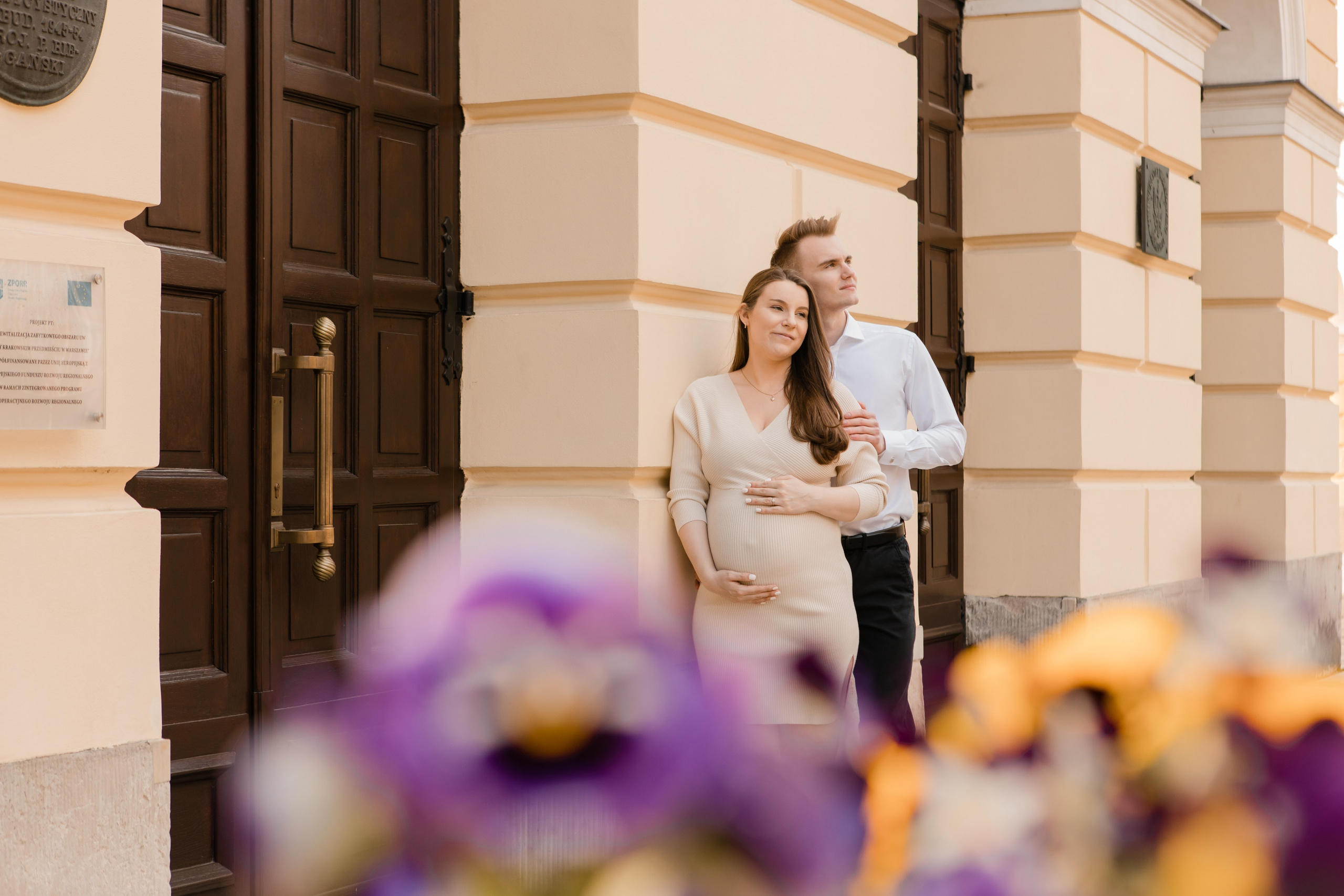 Семейная фотосессия Андрея и Марии. Видеосъемка и фотосъемка свадеб. Фотограф и оператор на свадьбу. Видеосъемка подкастов, собственная видео-фотостудии. Предметная фотосъемка