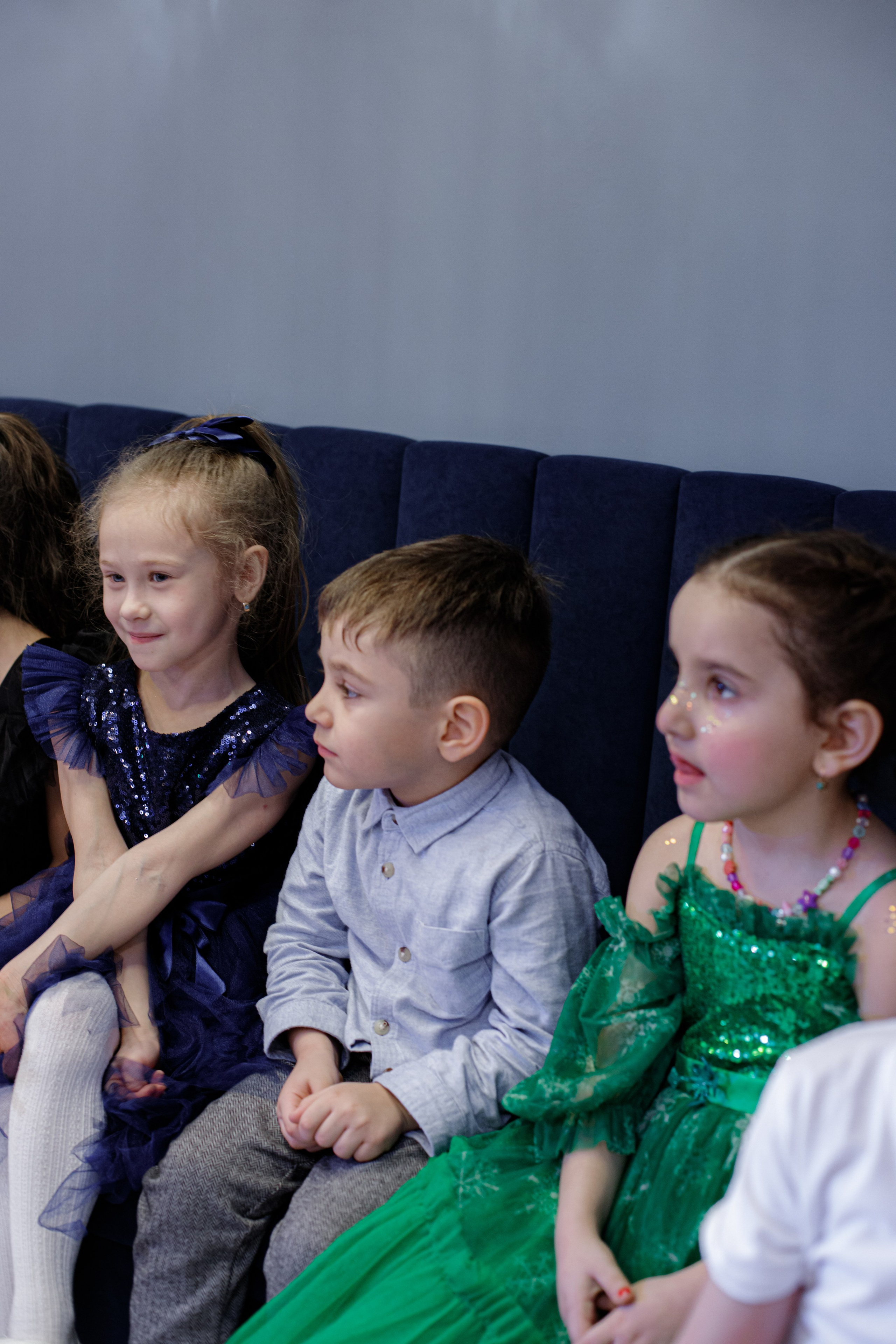 ASIA'S BIRTHDAY PARTY. Photokarish