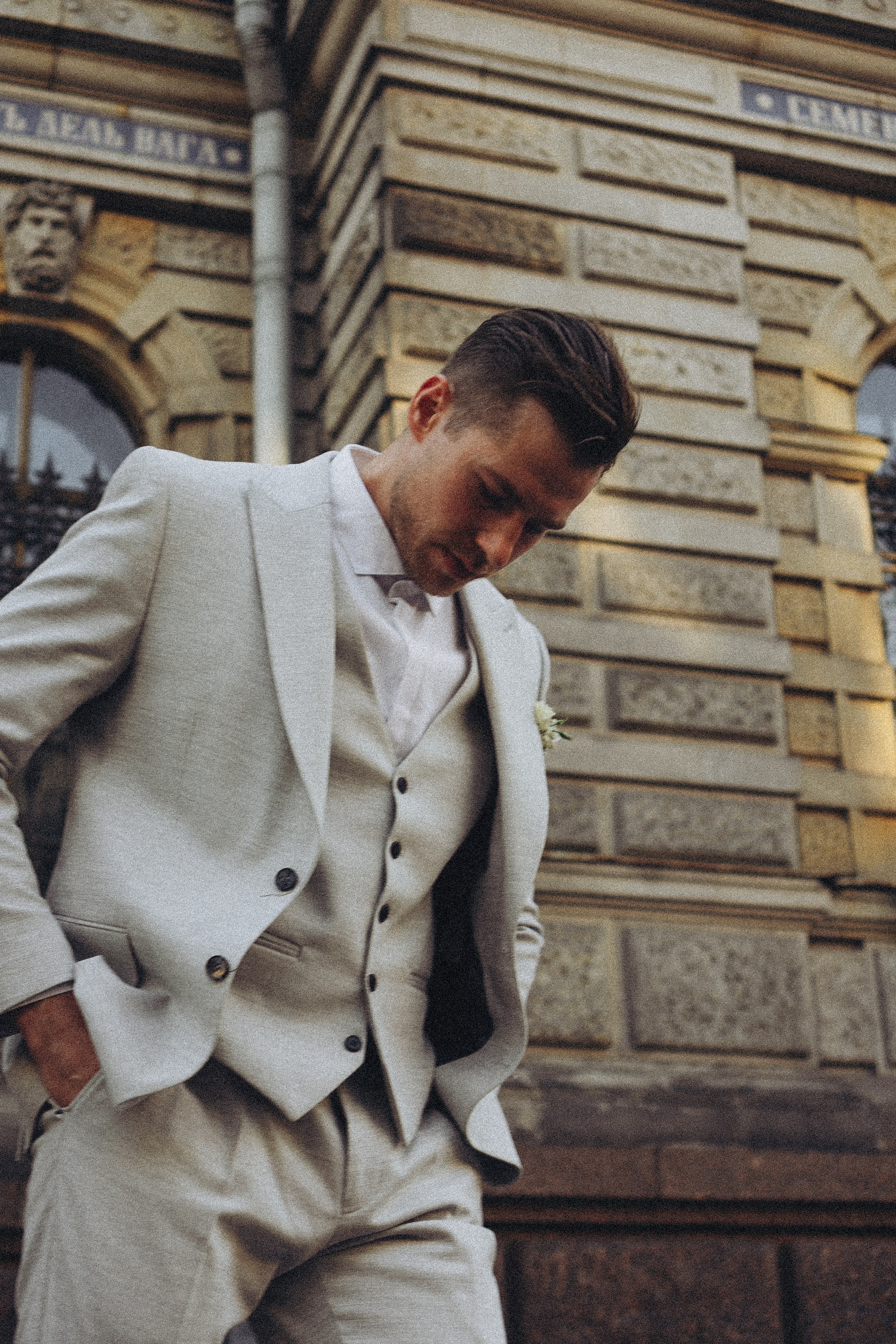 Свадебная сьемка у академии Штиглица. Профессиональный фотограф, Санкт-Петербург — Виктория Богомолова