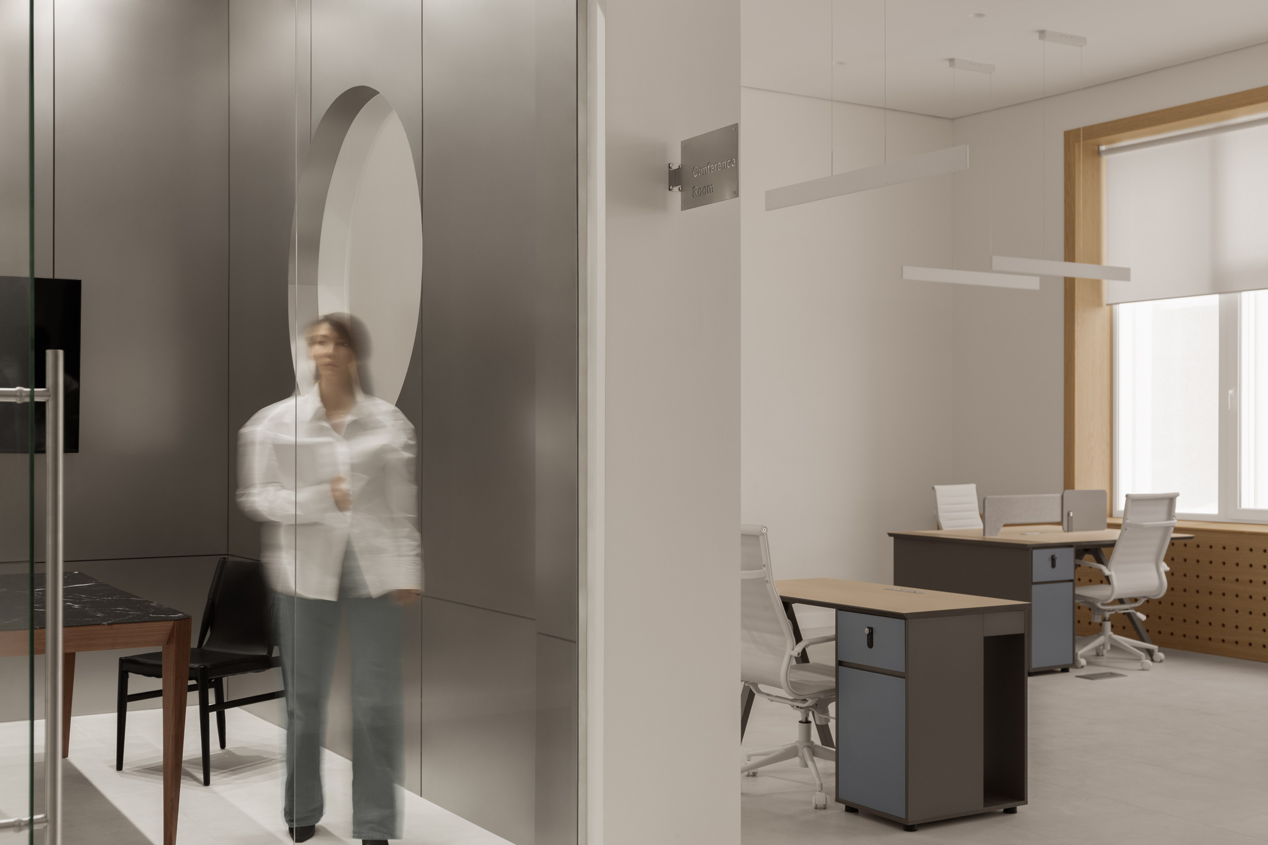 Дарина Иржанова — офис Траст Петролиум. Roman Yakunin — interior photographer in Almaty, Kazakhstan